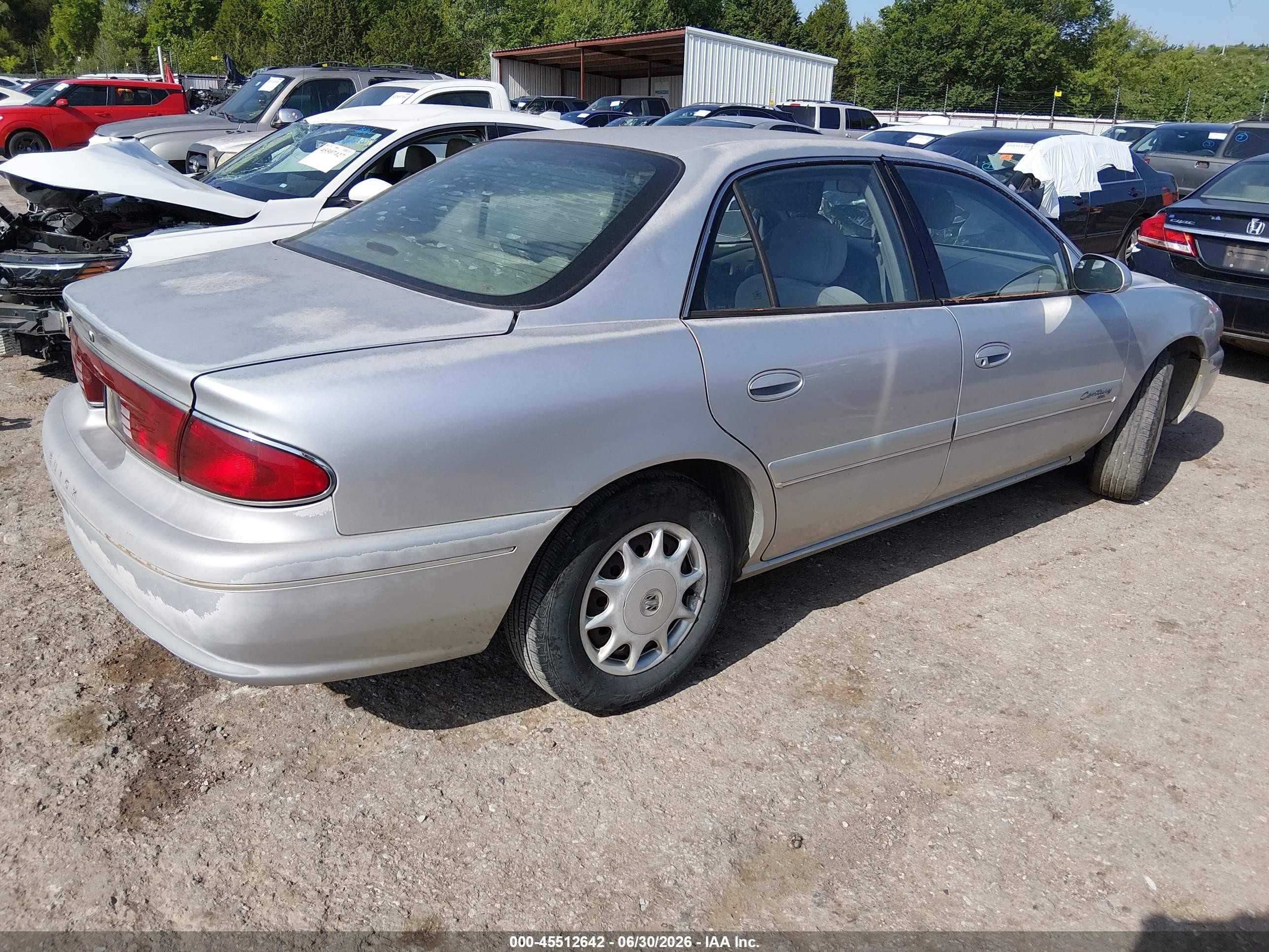 2001 Buick Century Custom Silver vin: 2G4WS52J611317578