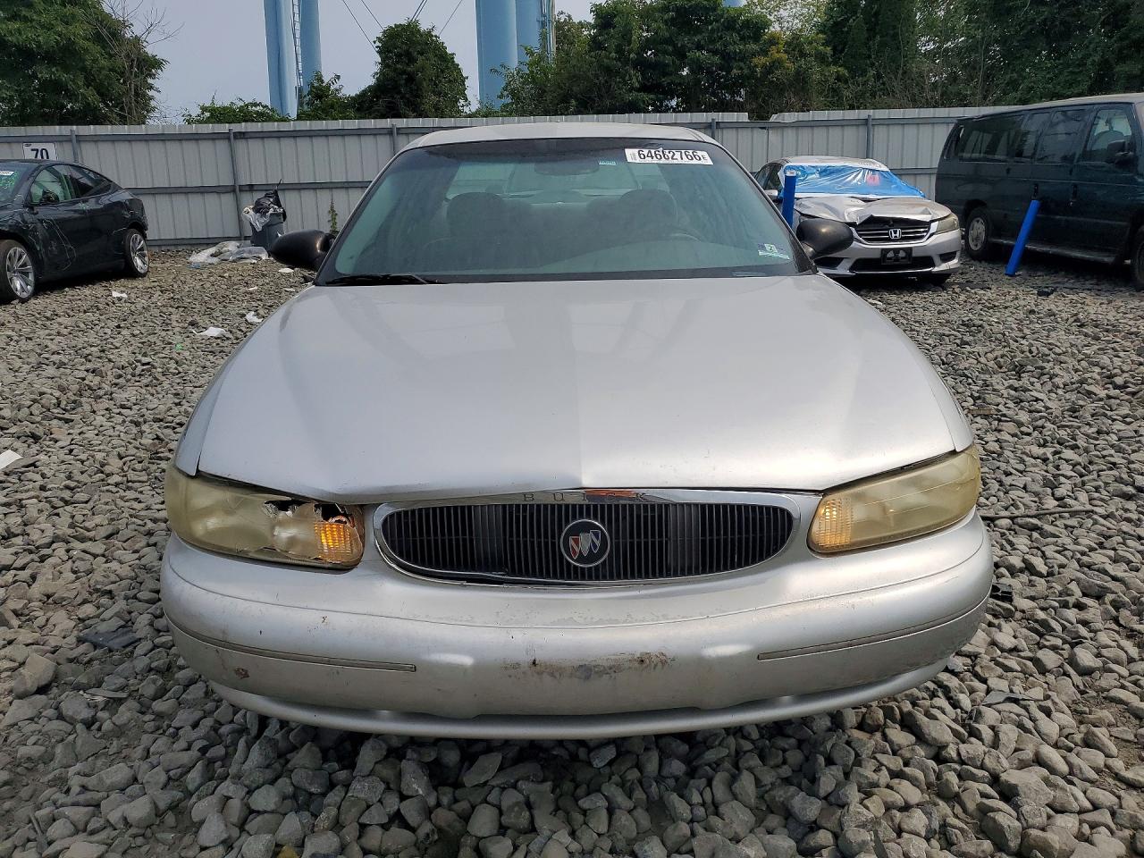2004 Buick Century Custom Silver vin: 2G4WS52J641218067