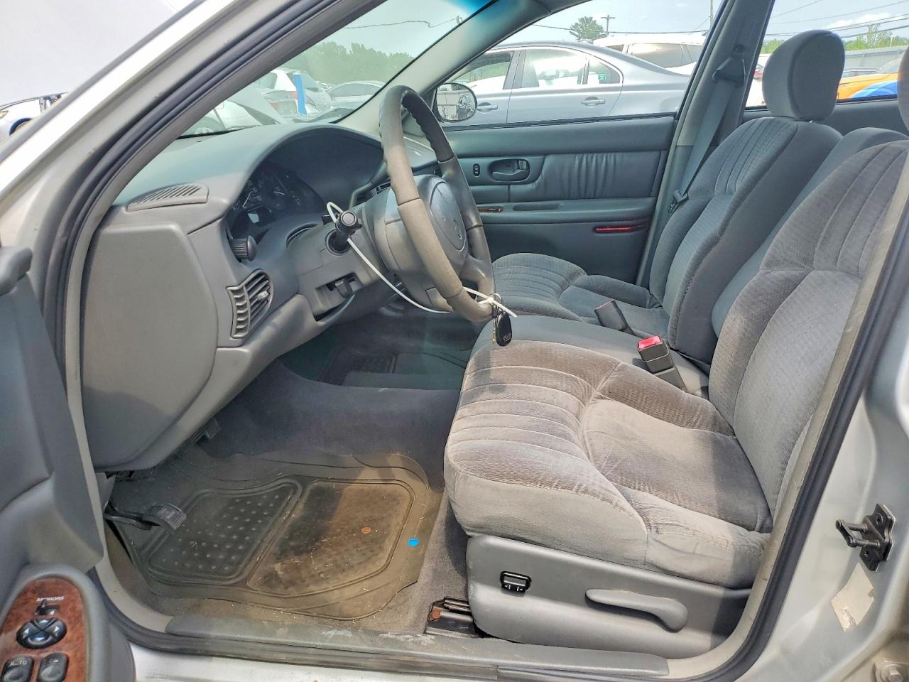 2004 Buick Century Custom Silver vin: 2G4WS52J641218067