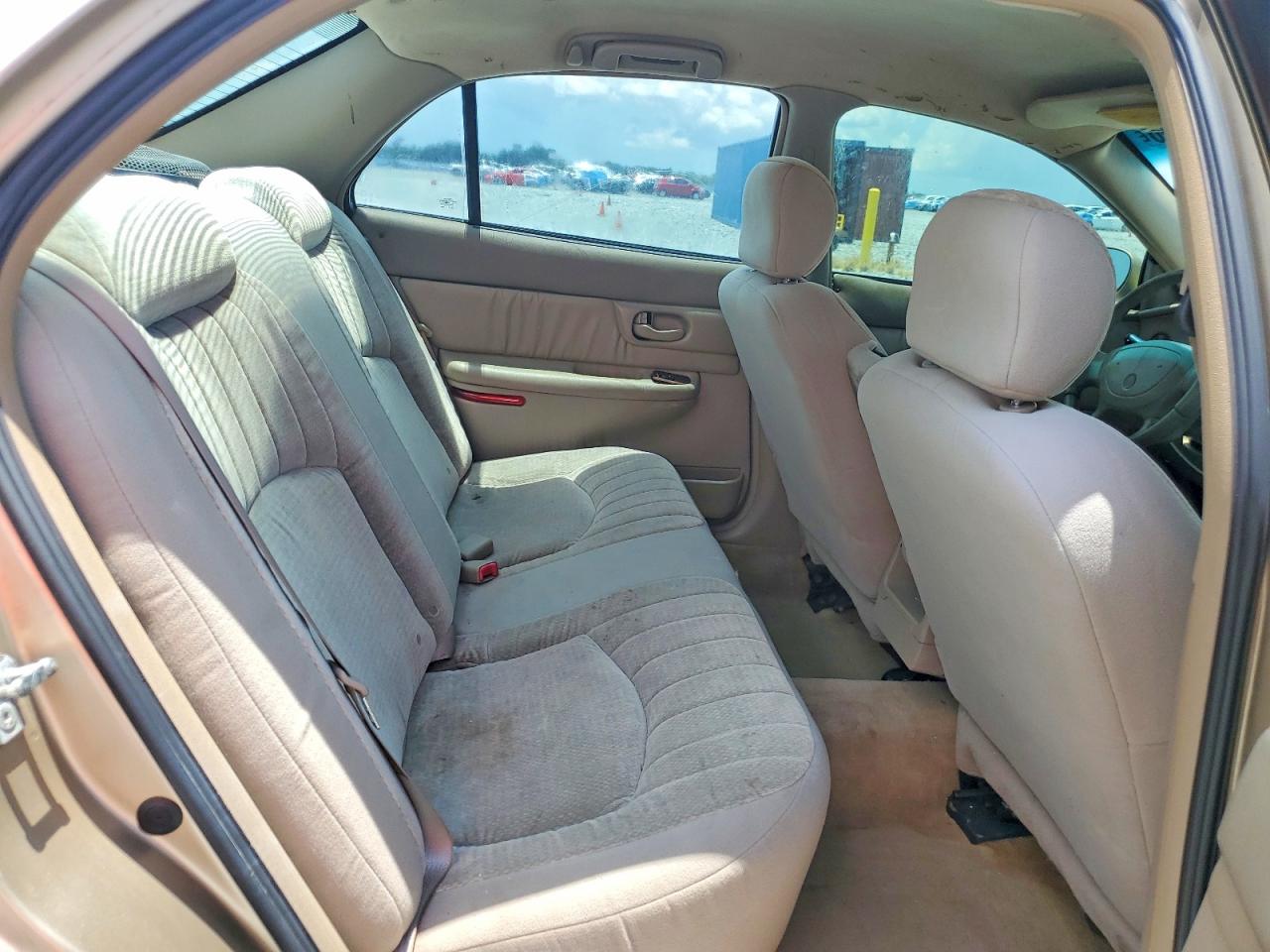 2005 Buick Century Custom Beige vin: 2G4WS52J651128581