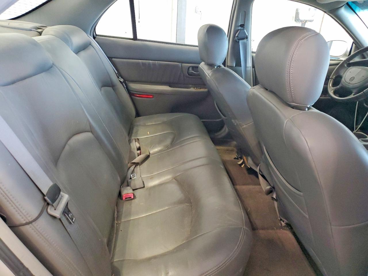 2005 Buick Century Custom Silver vin: 2G4WS52J651151620