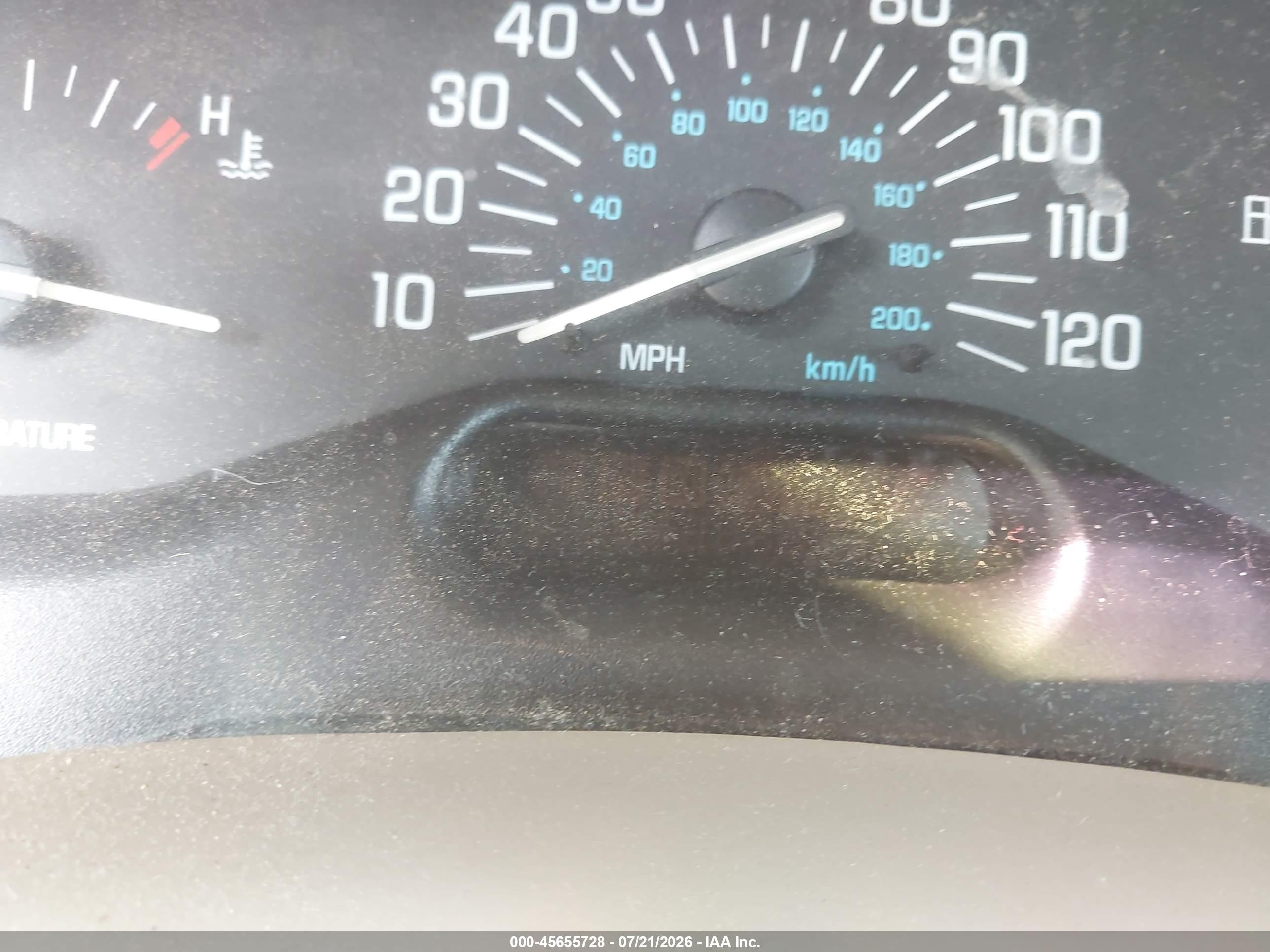 2001 Buick Century Custom Gold vin: 2G4WS52J711162460