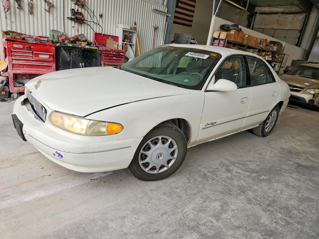 2001 Buick Century Custom White vin: 2G4WS52J711282016