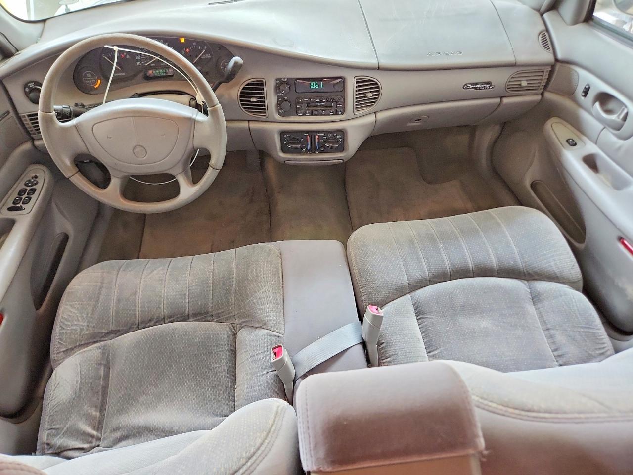 2001 Buick Century Custom White vin: 2G4WS52J711282016