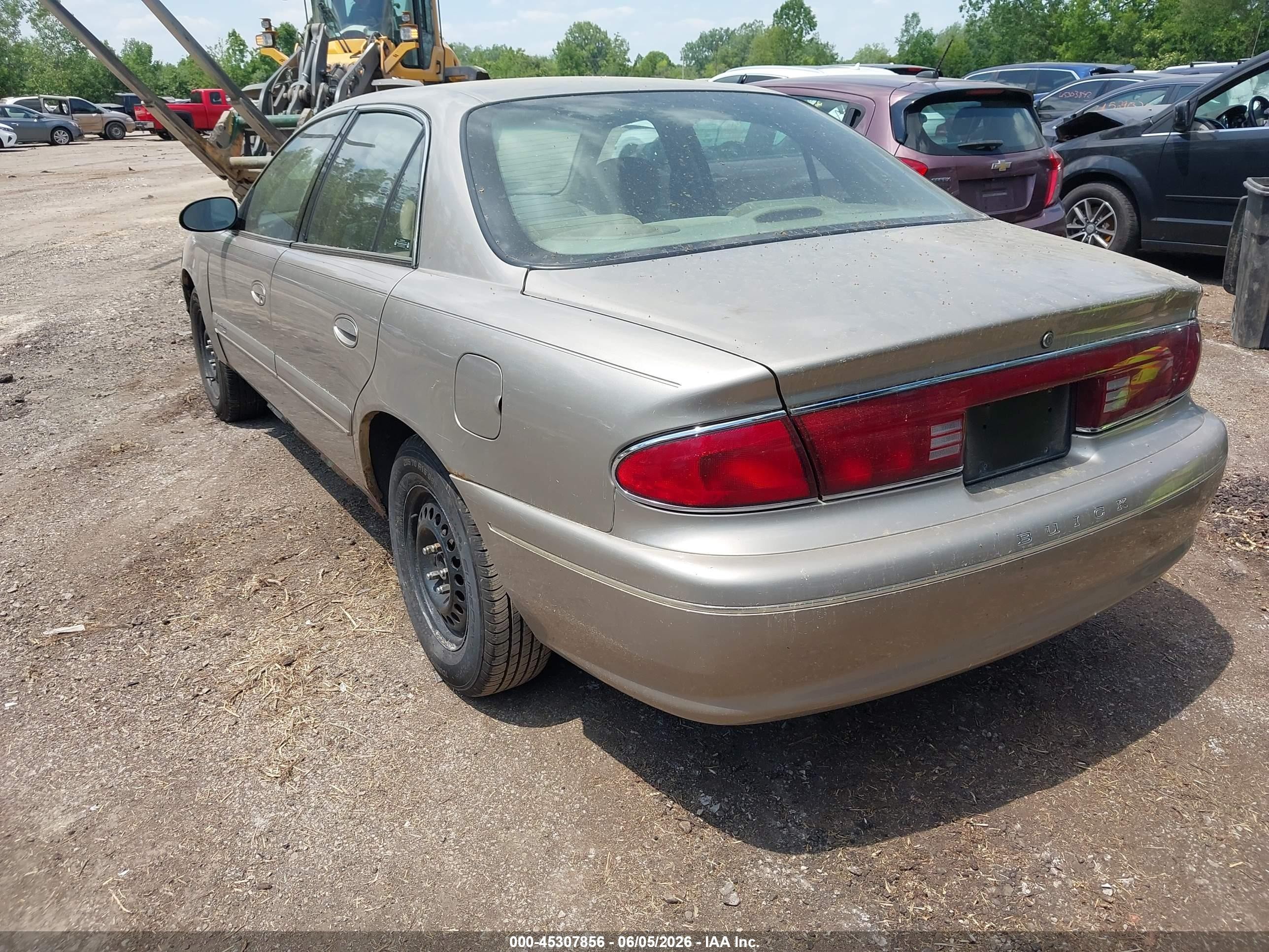 2002 Buick Century Custom Gold vin: 2G4WS52J721207916
