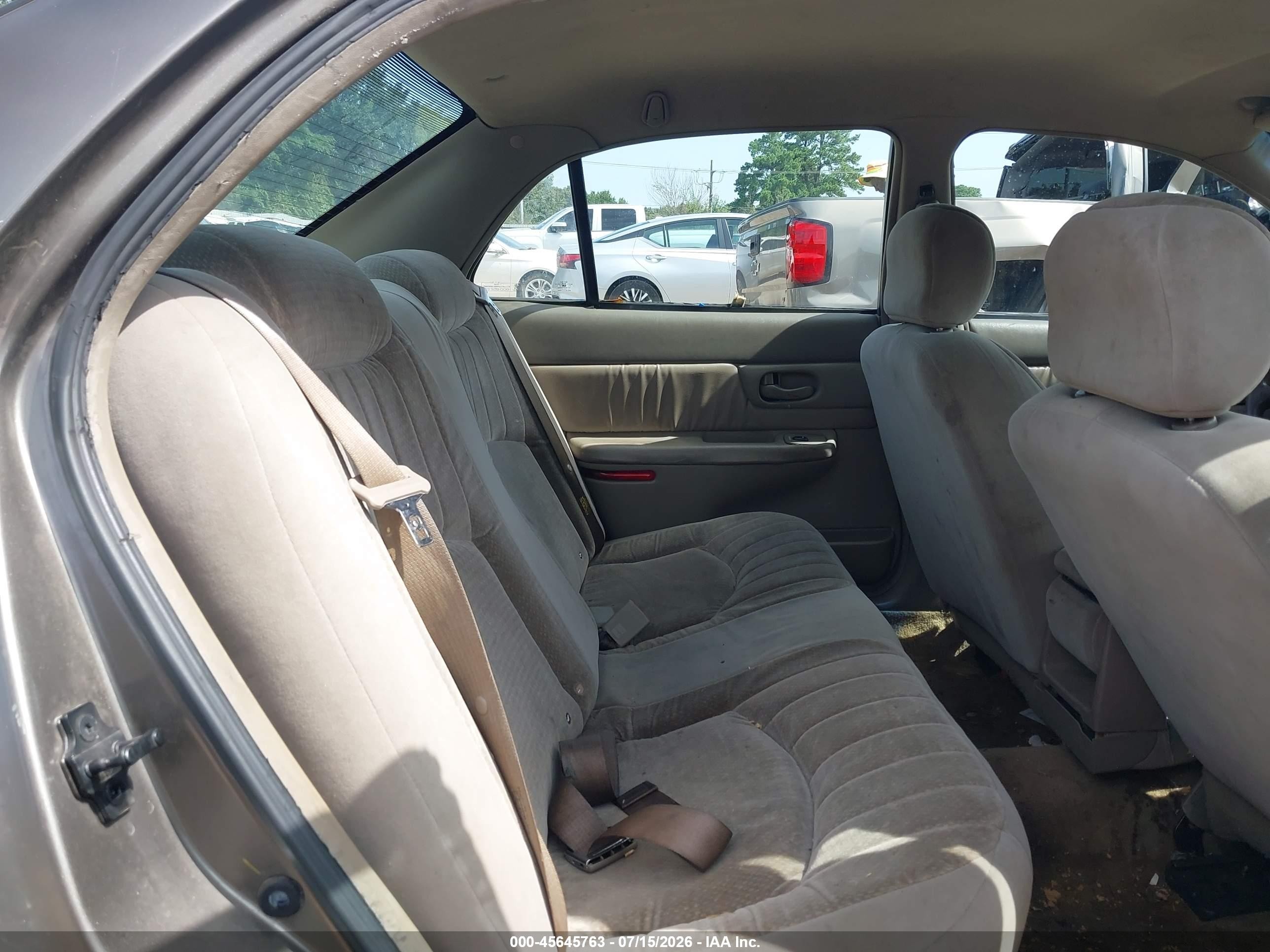 2002 Buick Century Custom Tan vin: 2G4WS52J721291588