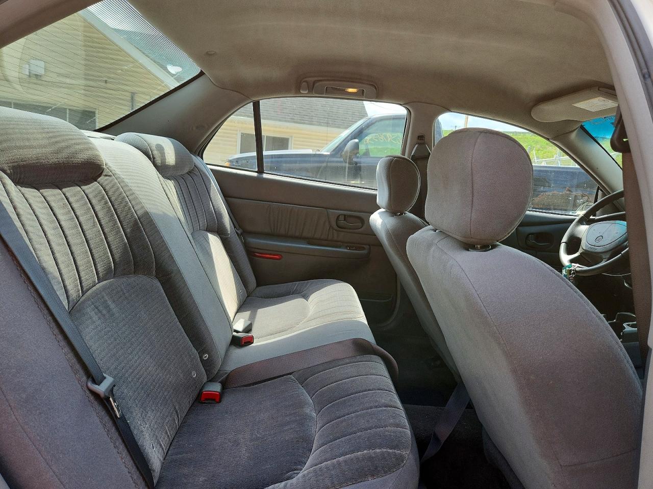 2003 Buick Century Custom Белый vin: 2G4WS52J731298896