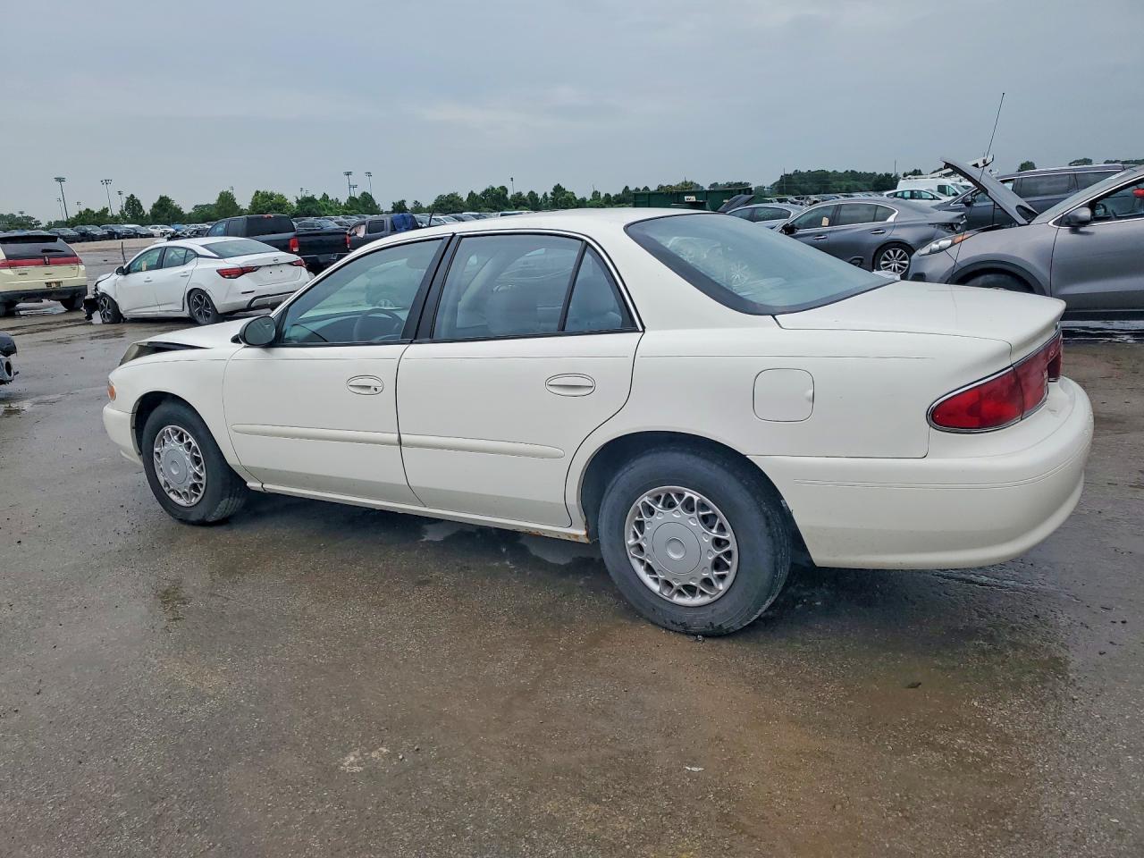 2004 Buick Century Custom White vin: 2G4WS52J741259632