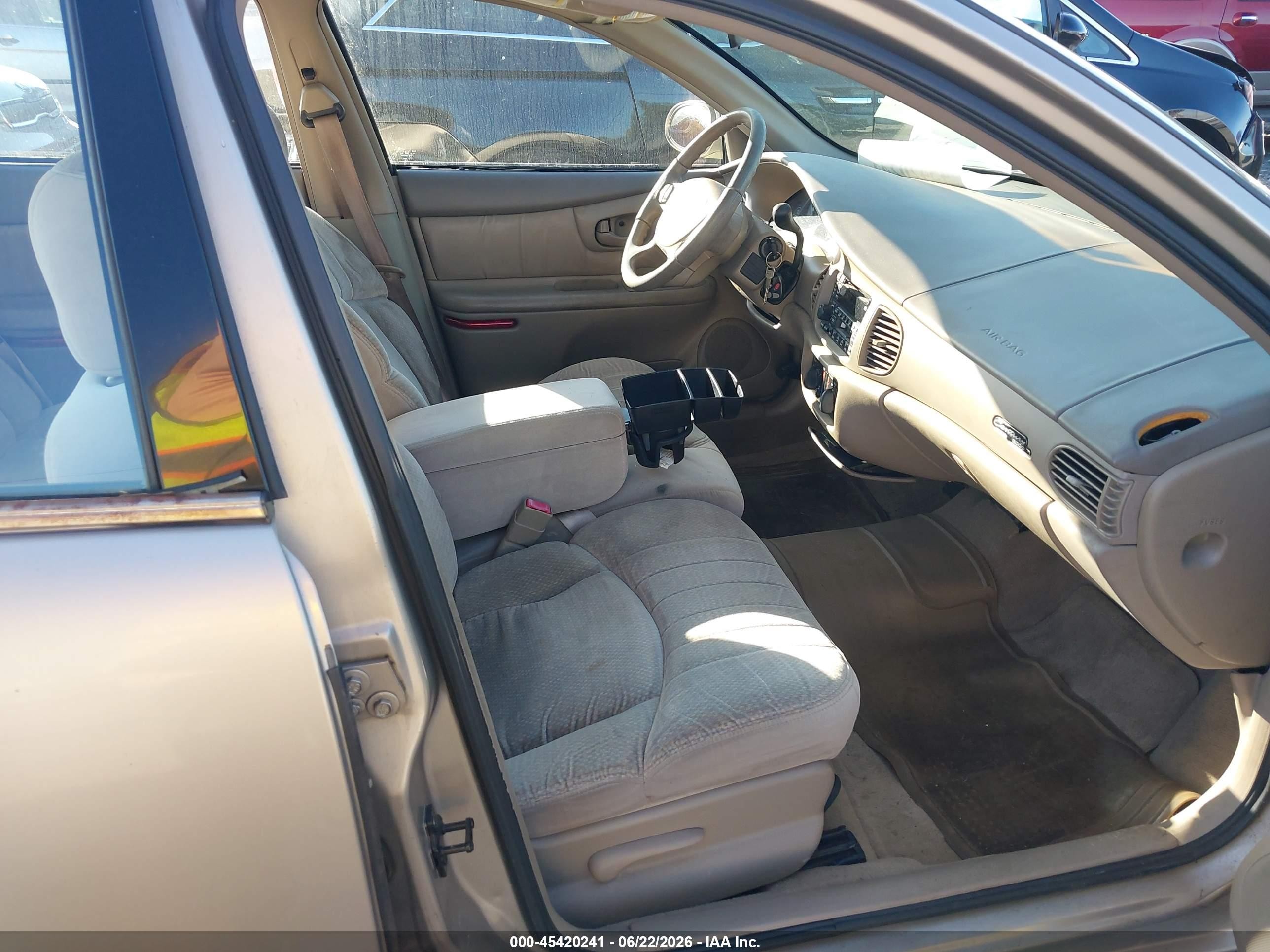 2000 Buick Century Custom Beige vin: 2G4WS52J7Y1292460