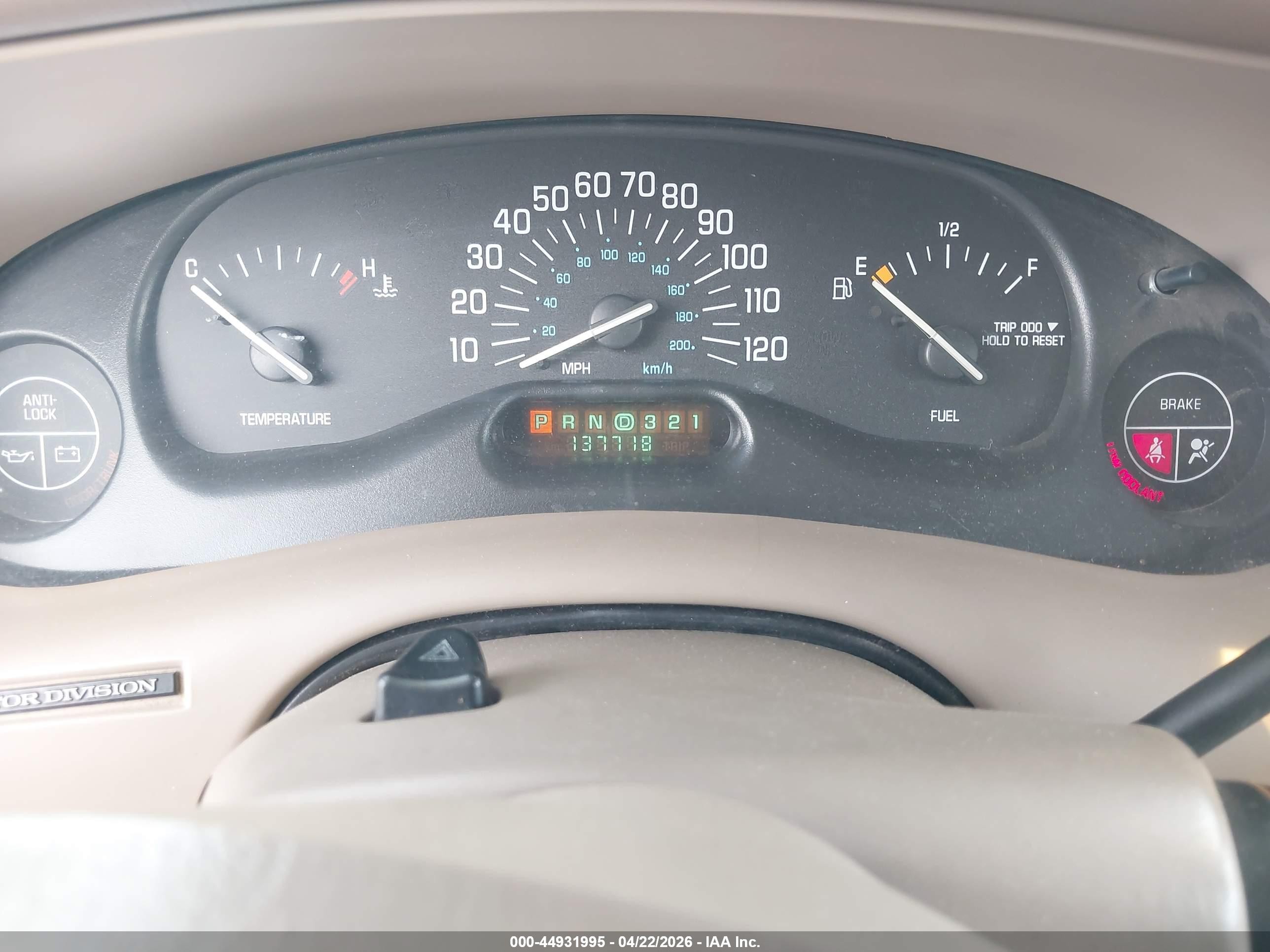 2001 Buick Century Custom Gold vin: 2G4WS52J811324256