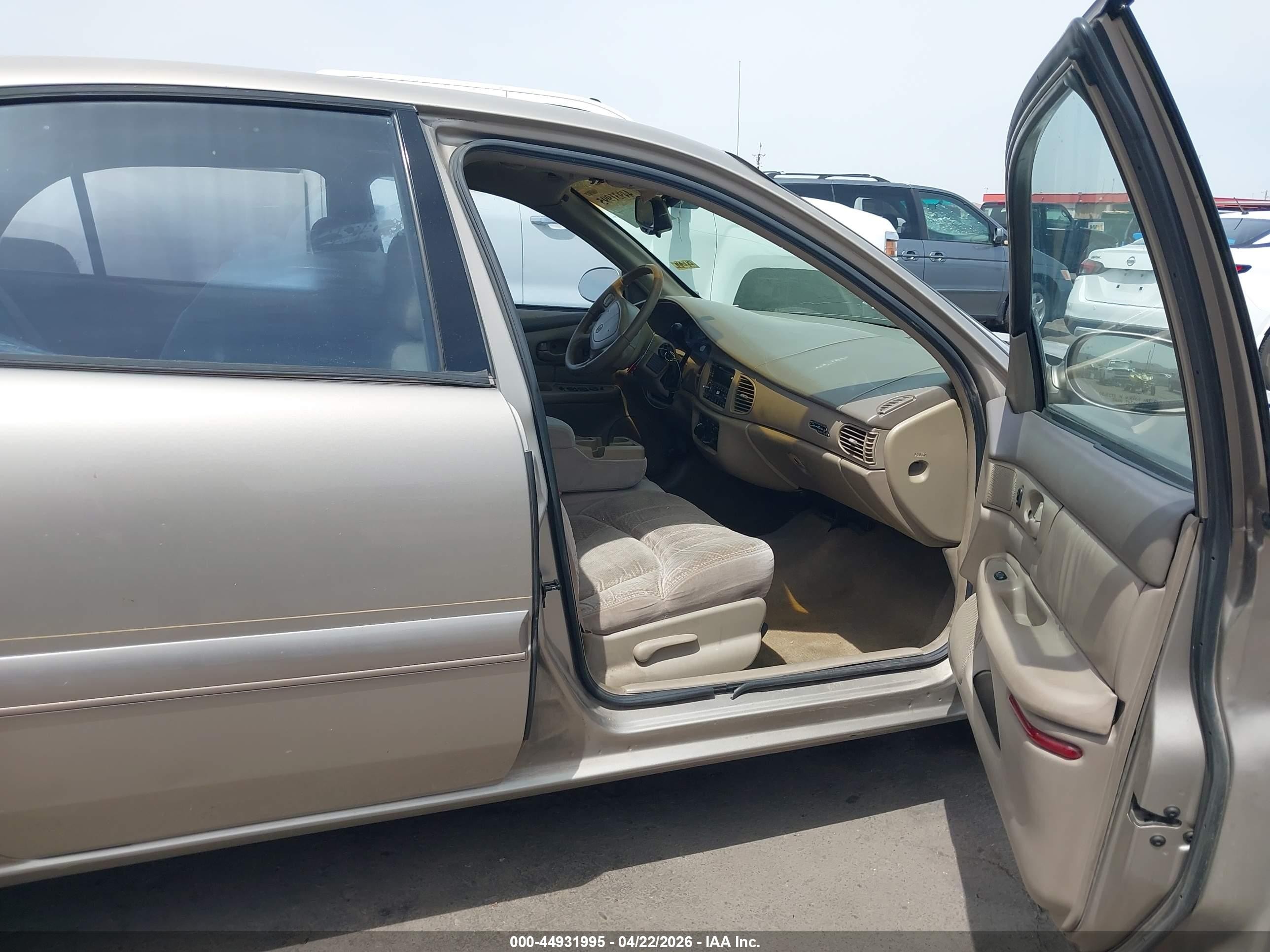 2001 Buick Century Custom Gold vin: 2G4WS52J811324256