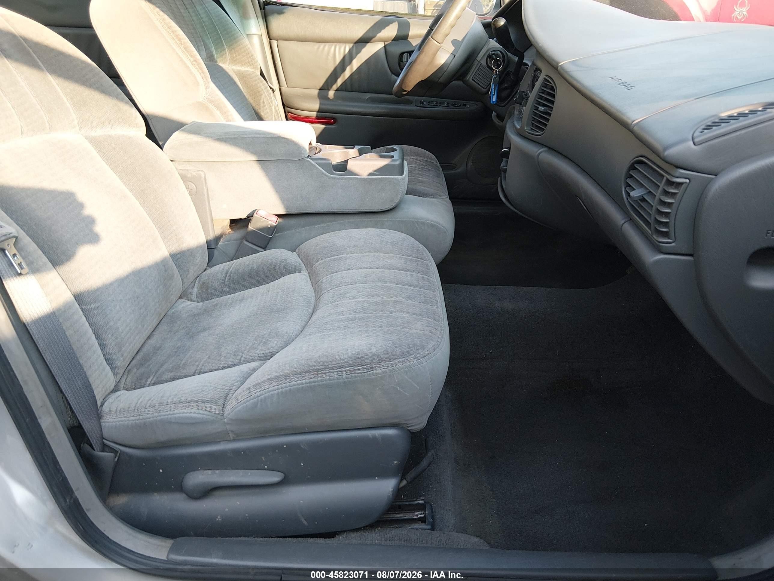2002 Buick Century Custom Silver vin: 2G4WS52J821244103