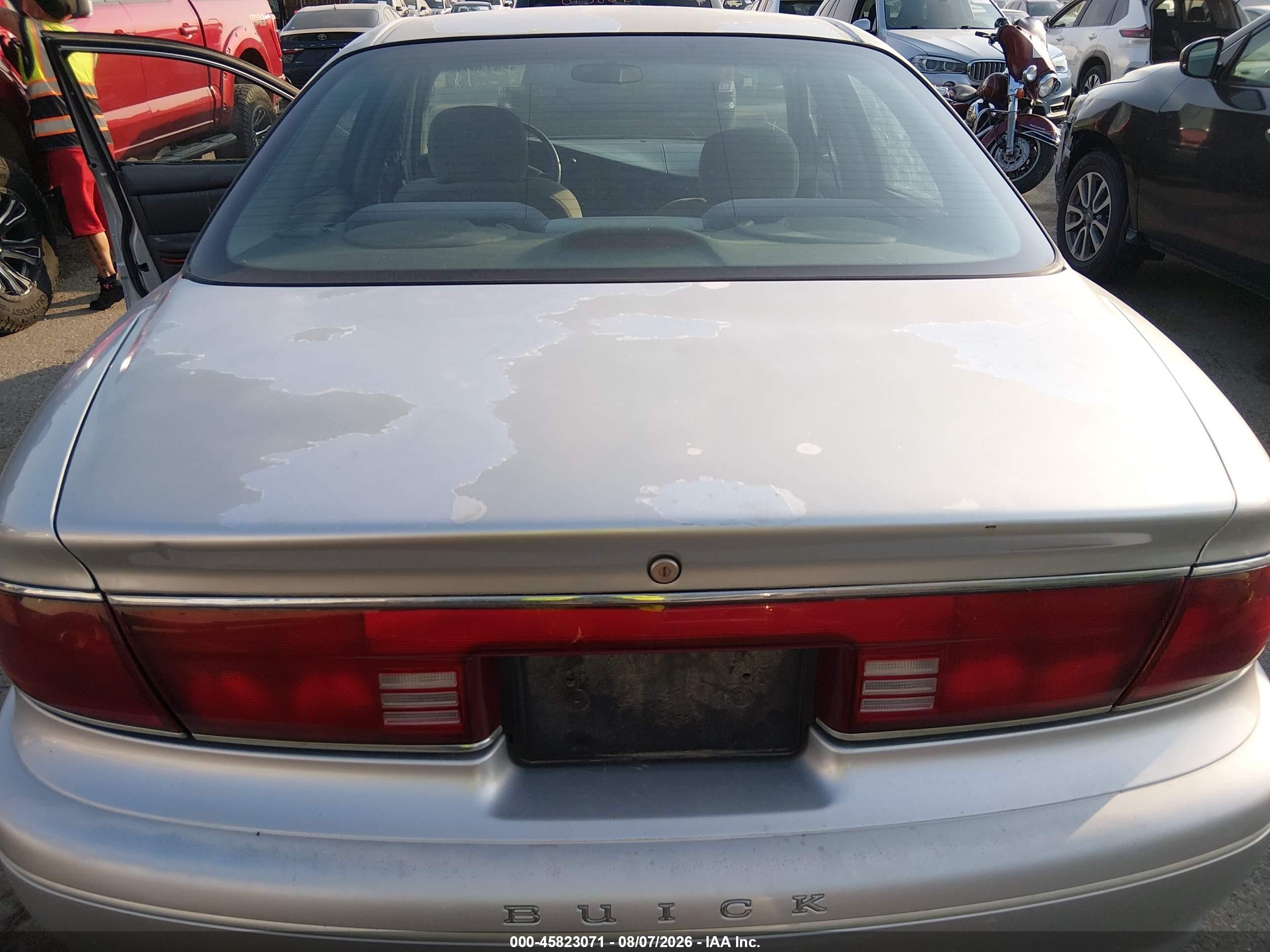 2002 Buick Century Custom Silver vin: 2G4WS52J821244103