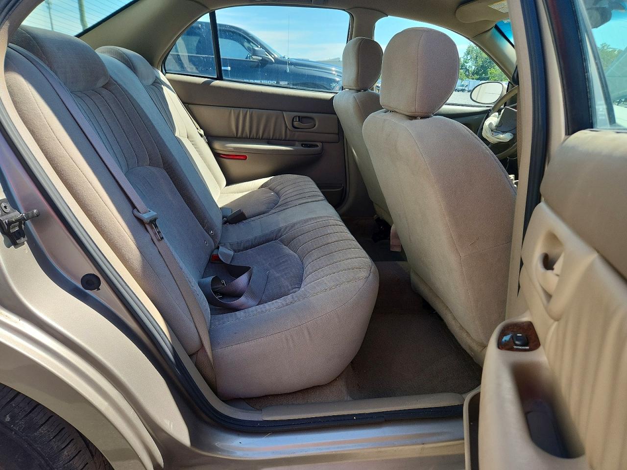 2003 Buick Century Custom Tan vin: 2G4WS52J831146433