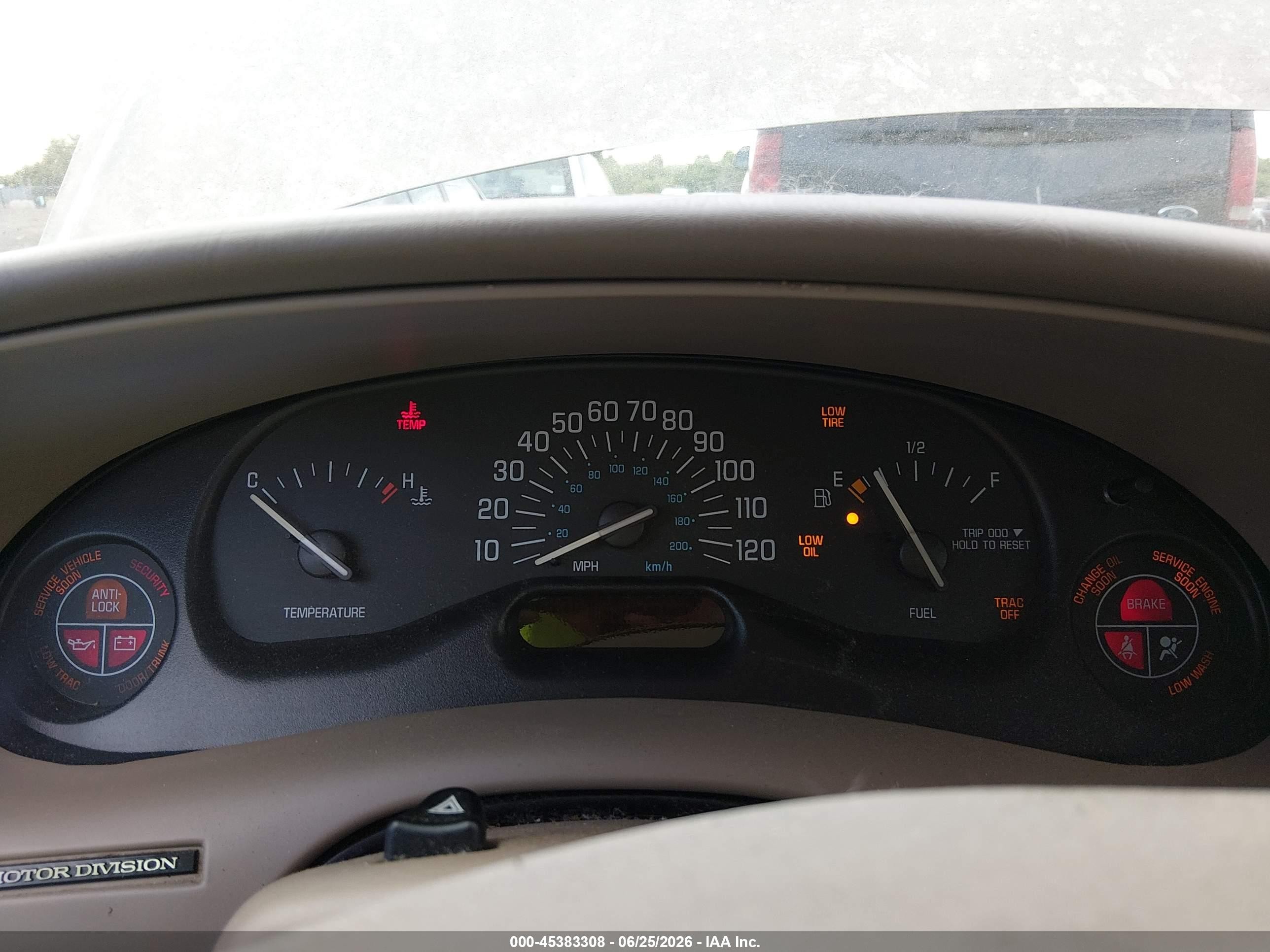2002 Buick Century Custom Золотой vin: 2G4WS52J921106523