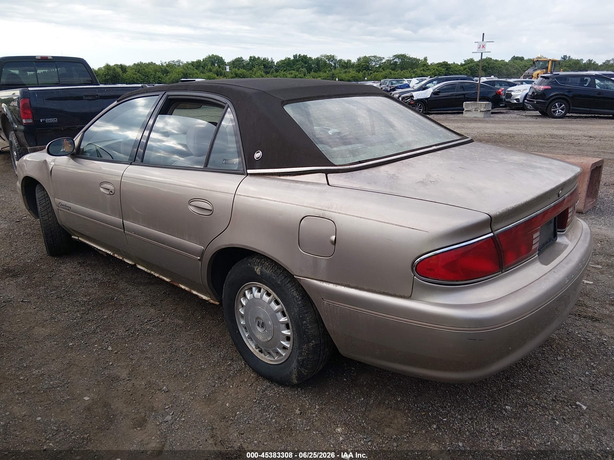 2002 Buick Century Custom Золотой vin: 2G4WS52J921106523