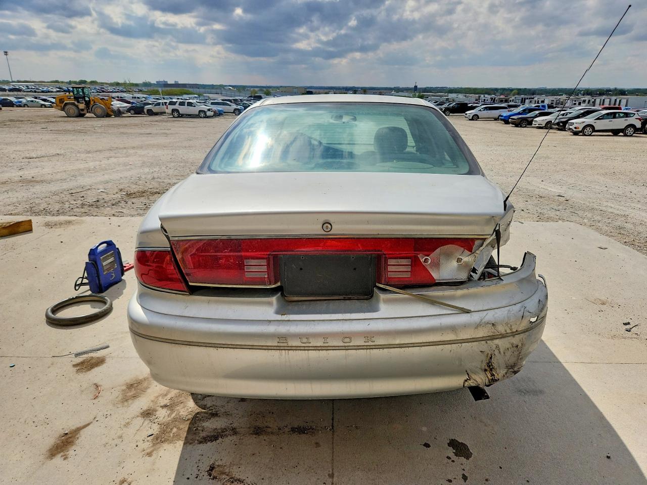 2003 Buick Century Custom Silver vin: 2G4WS52J931211645