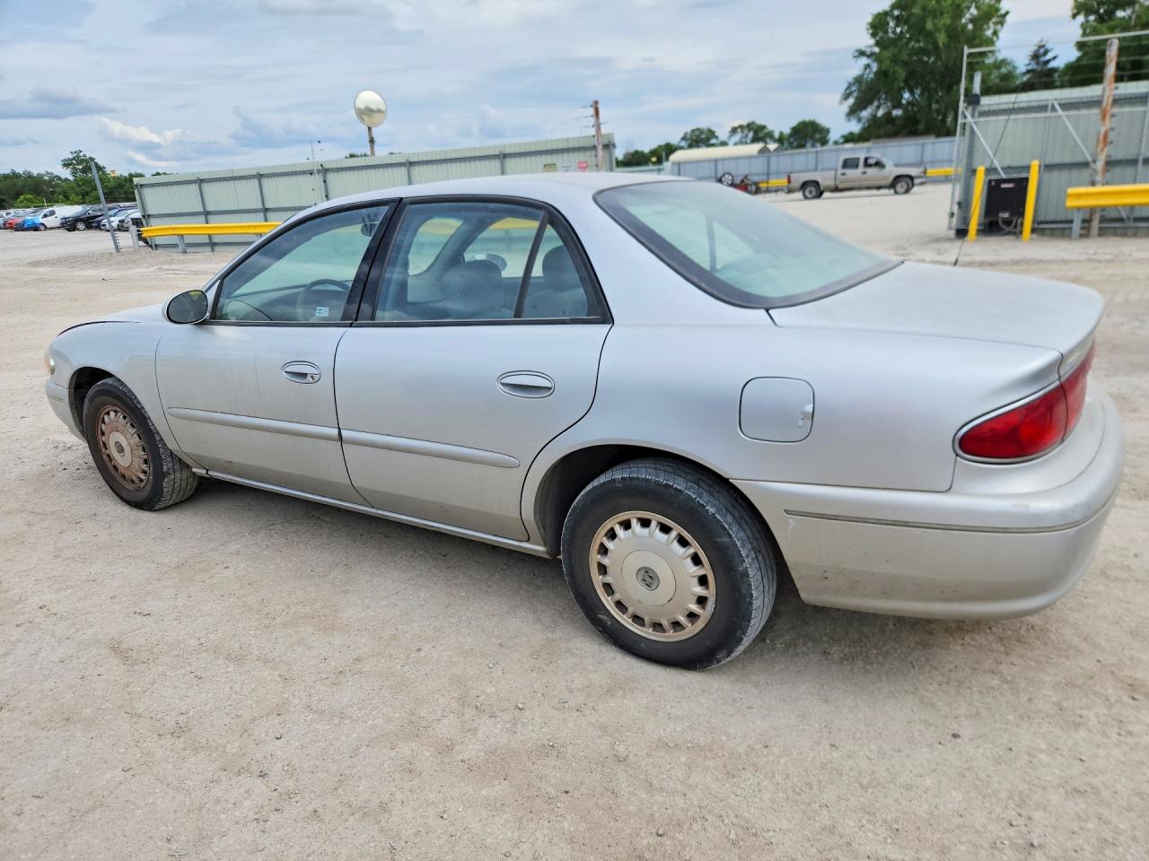 2003 Buick Century Custom Silver vin: 2G4WS52J931262739