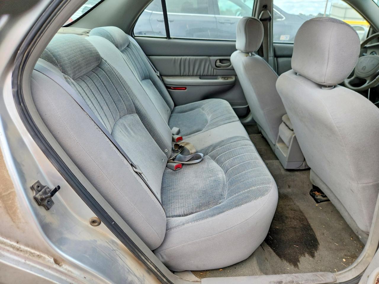 2003 Buick Century Custom Silver vin: 2G4WS52J931262739