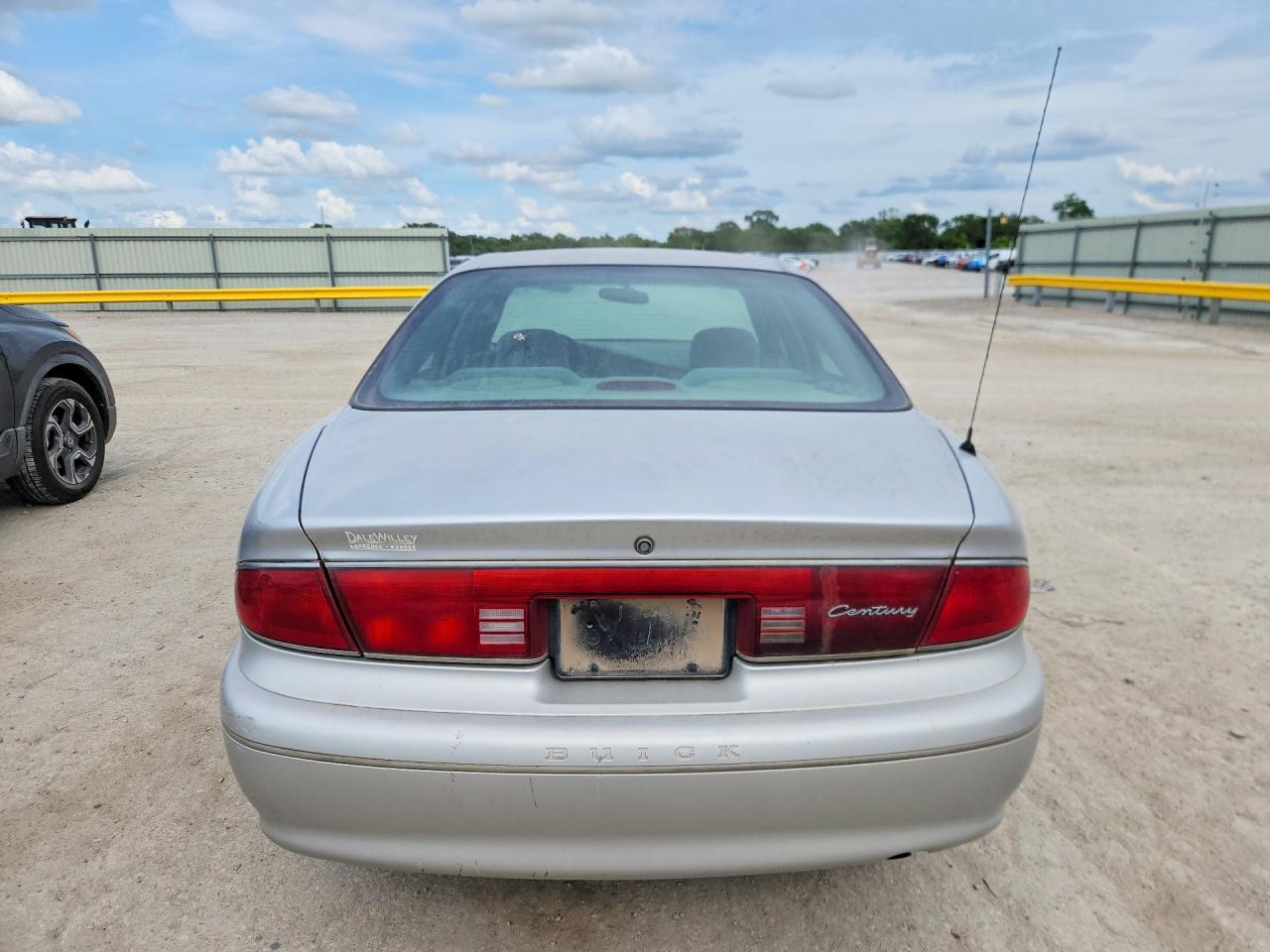 2003 Buick Century Custom Silver vin: 2G4WS52J931262739