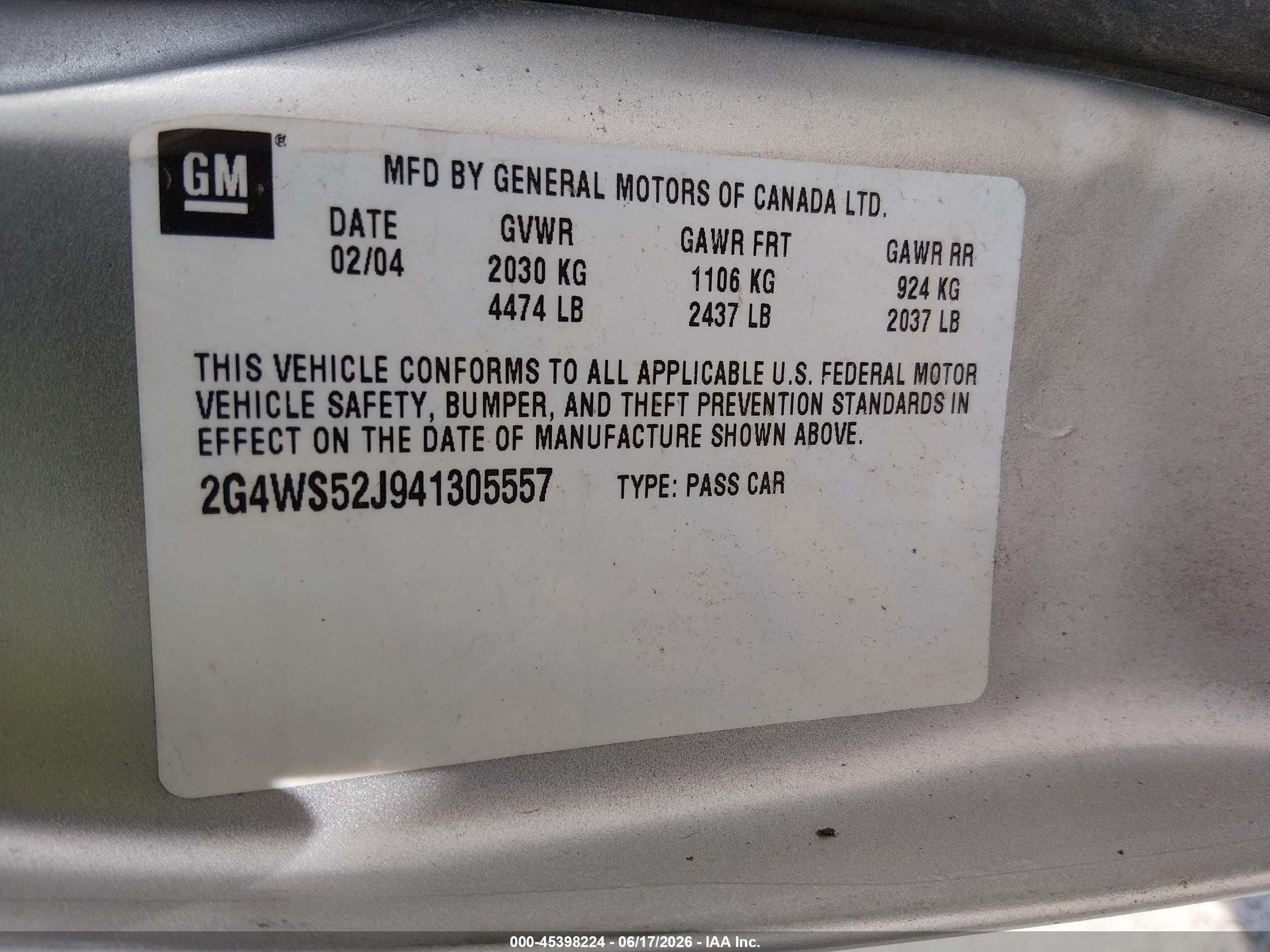 2004 Buick Century   Silver vin: 2G4WS52J941305557
