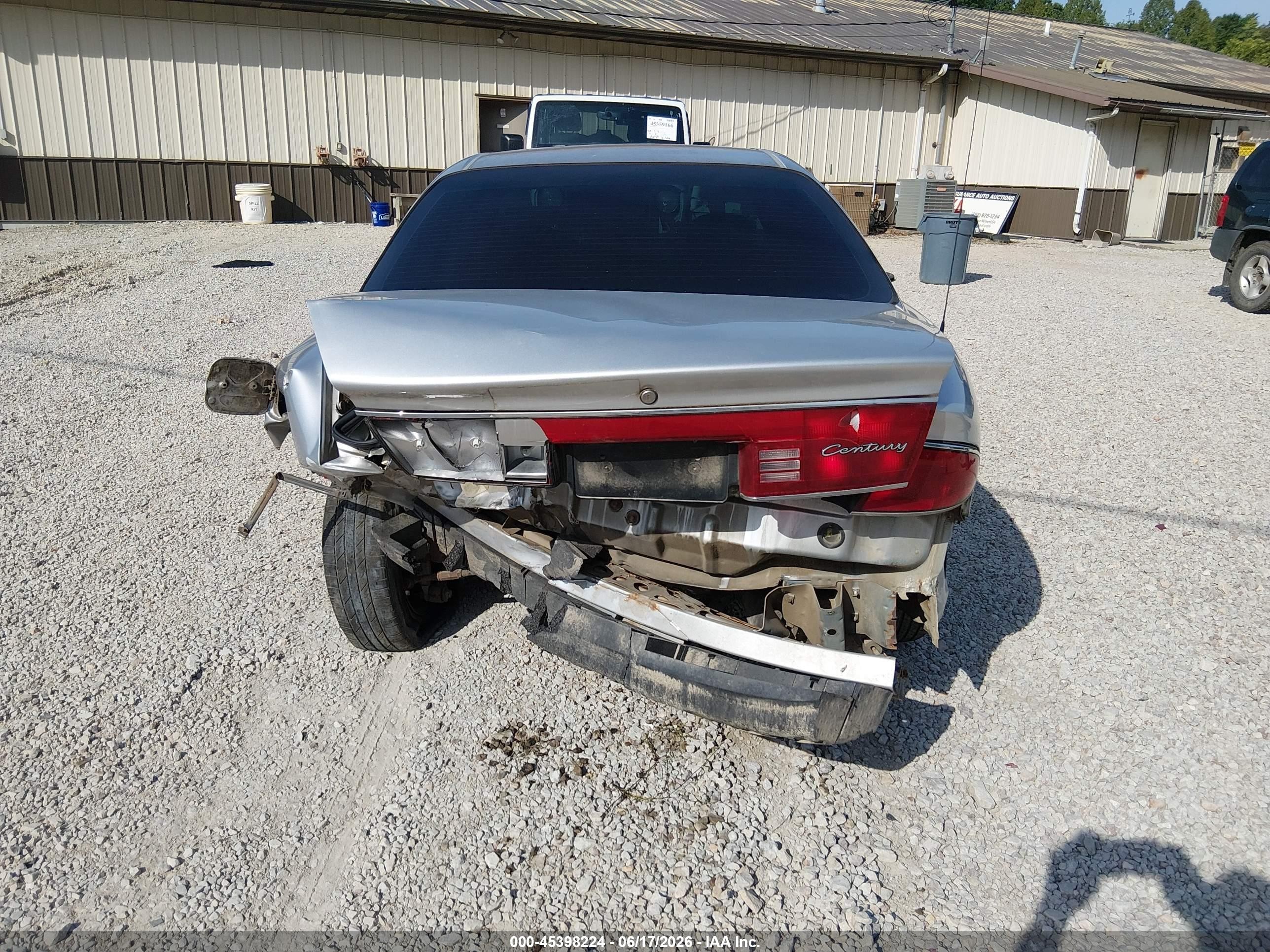 2004 Buick Century   Silver vin: 2G4WS52J941305557