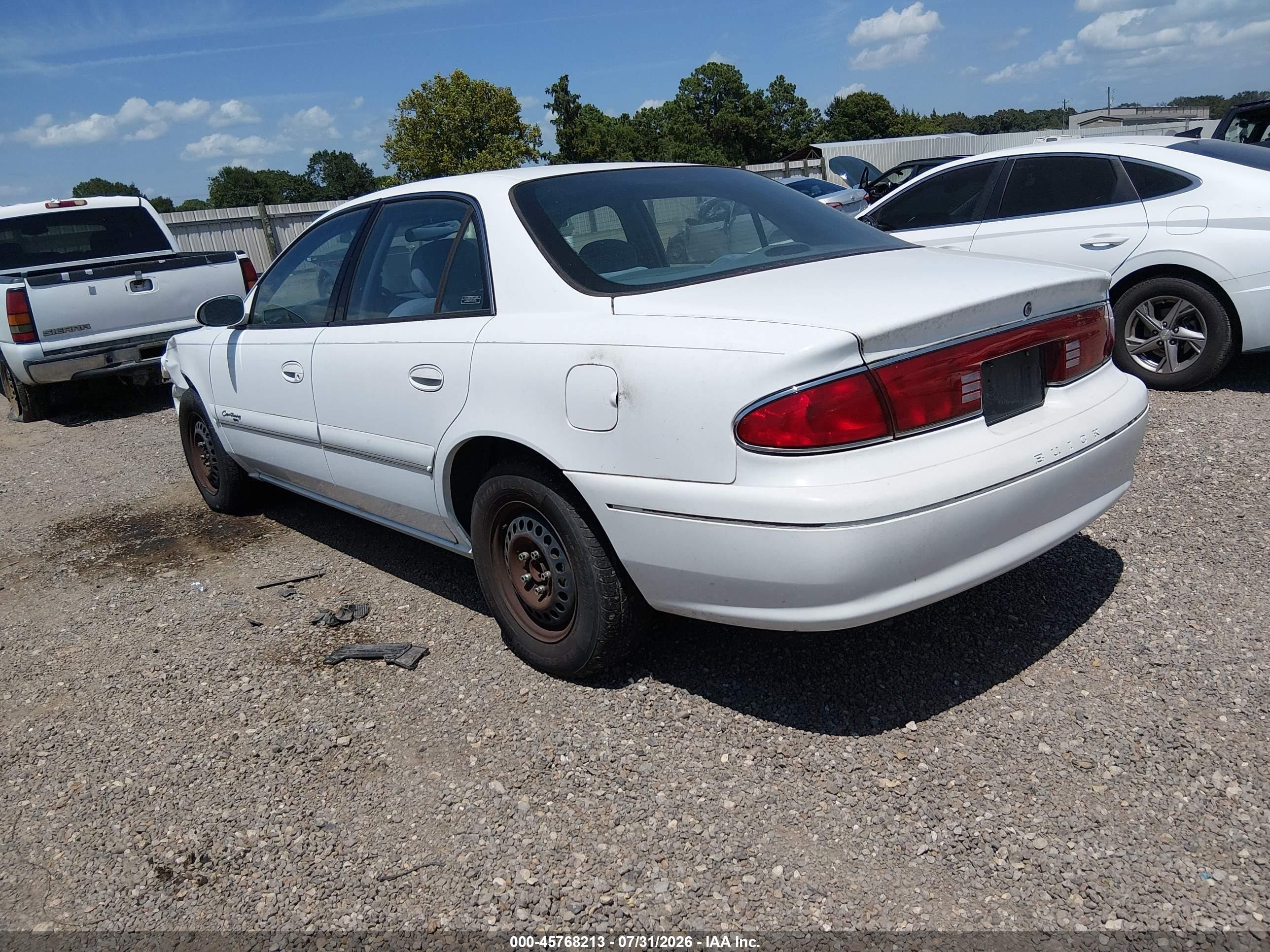 2000 Buick Century Custom White vin: 2G4WS52J9Y1280746