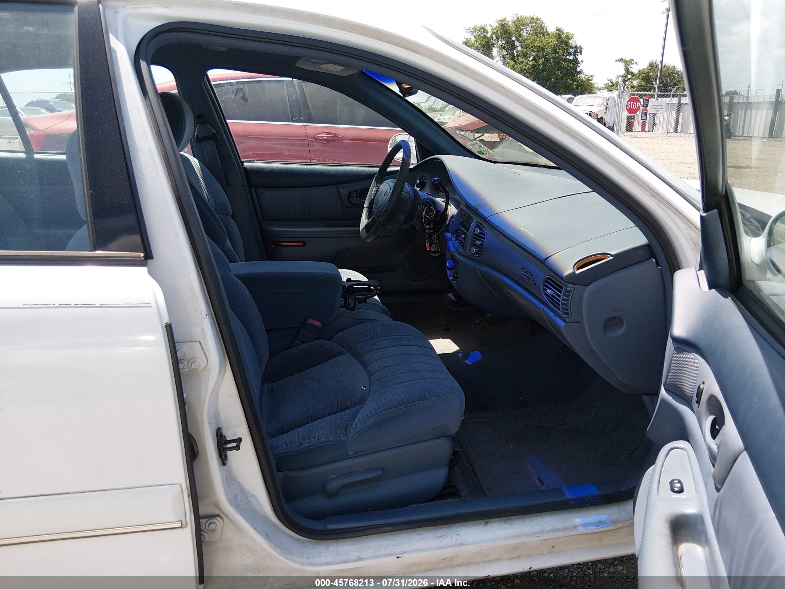 2000 Buick Century Custom White vin: 2G4WS52J9Y1280746