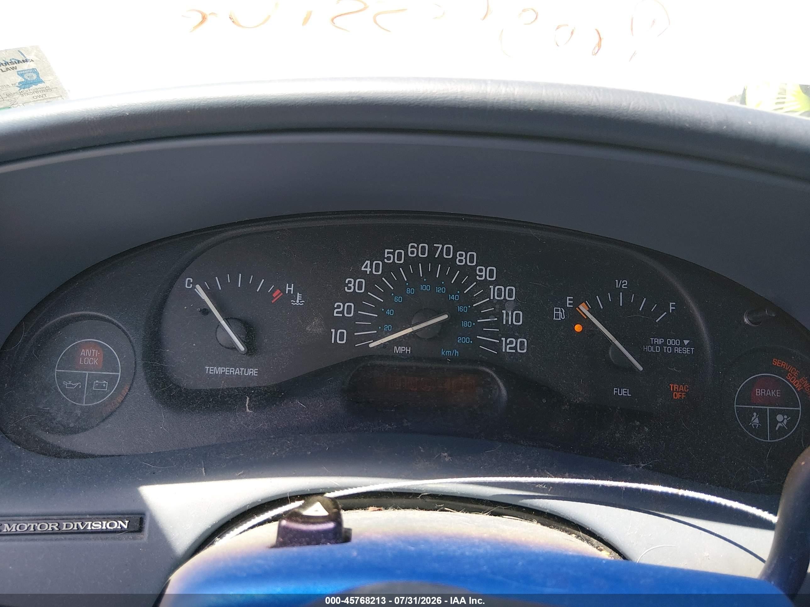 2000 Buick Century Custom White vin: 2G4WS52J9Y1280746