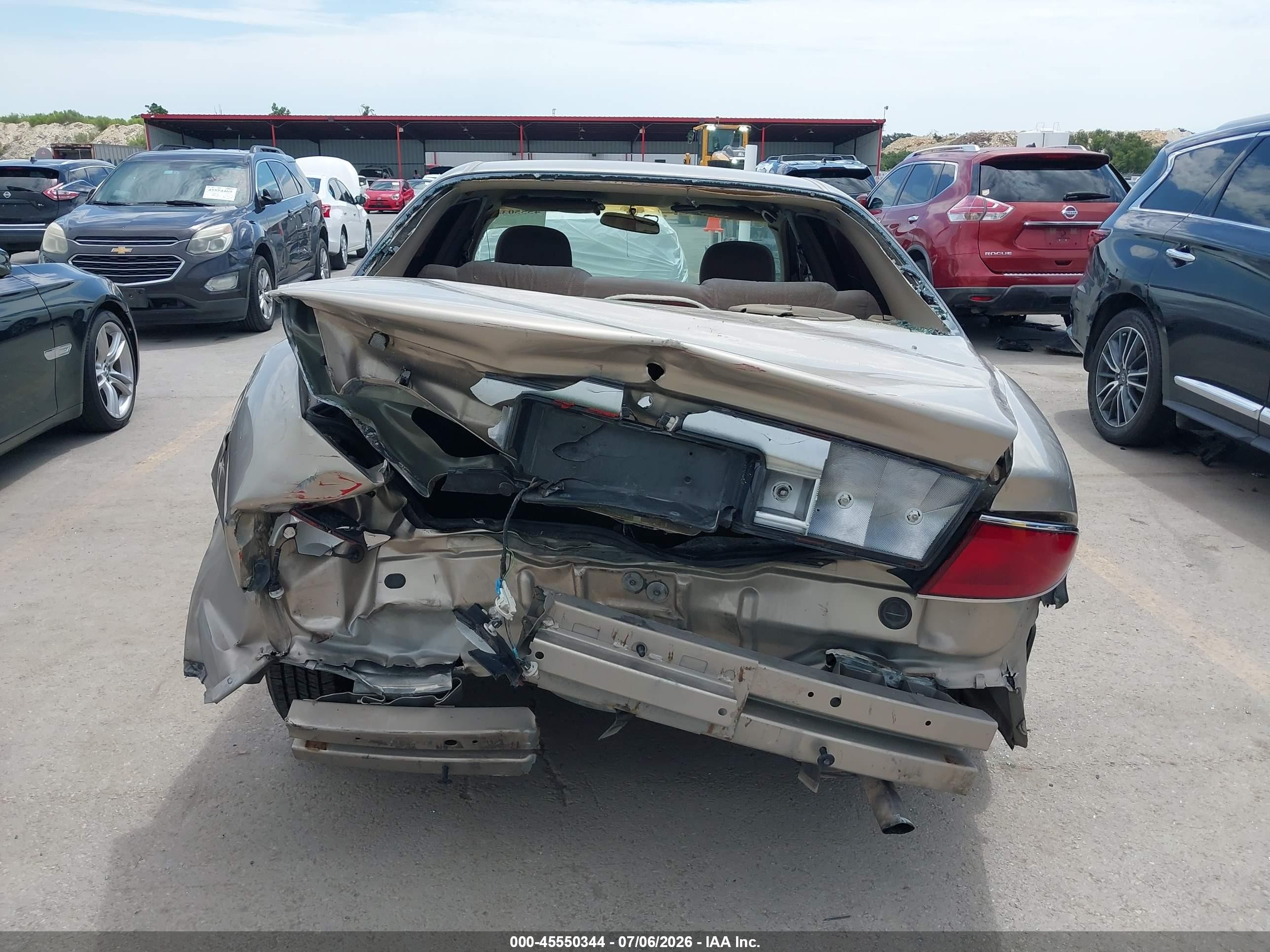 2001 Buick Century Custom Tan vin: 2G4WS52JX11133874