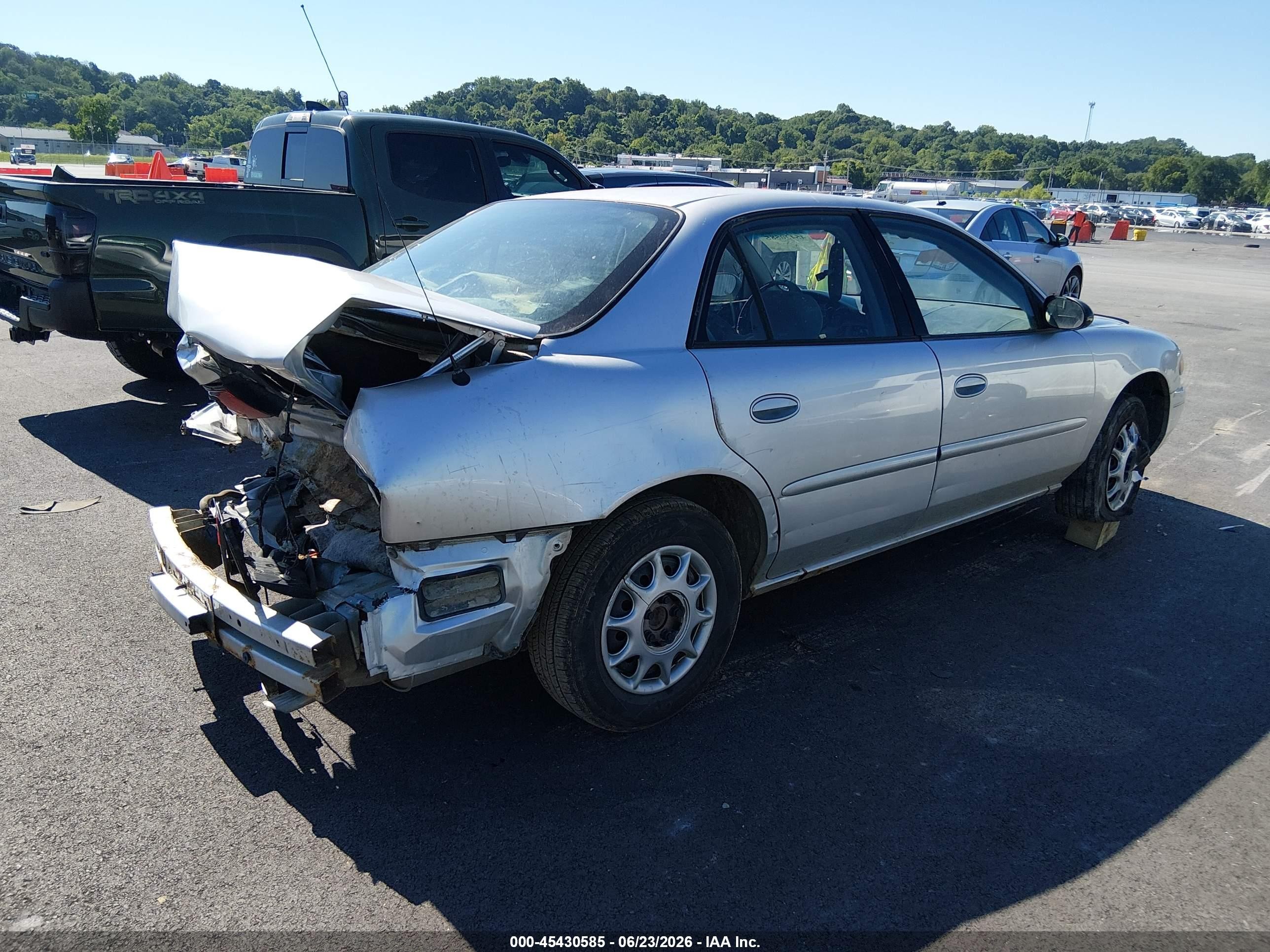 2003 Buick Century Custom Silver vin: 2G4WS52JX31182396