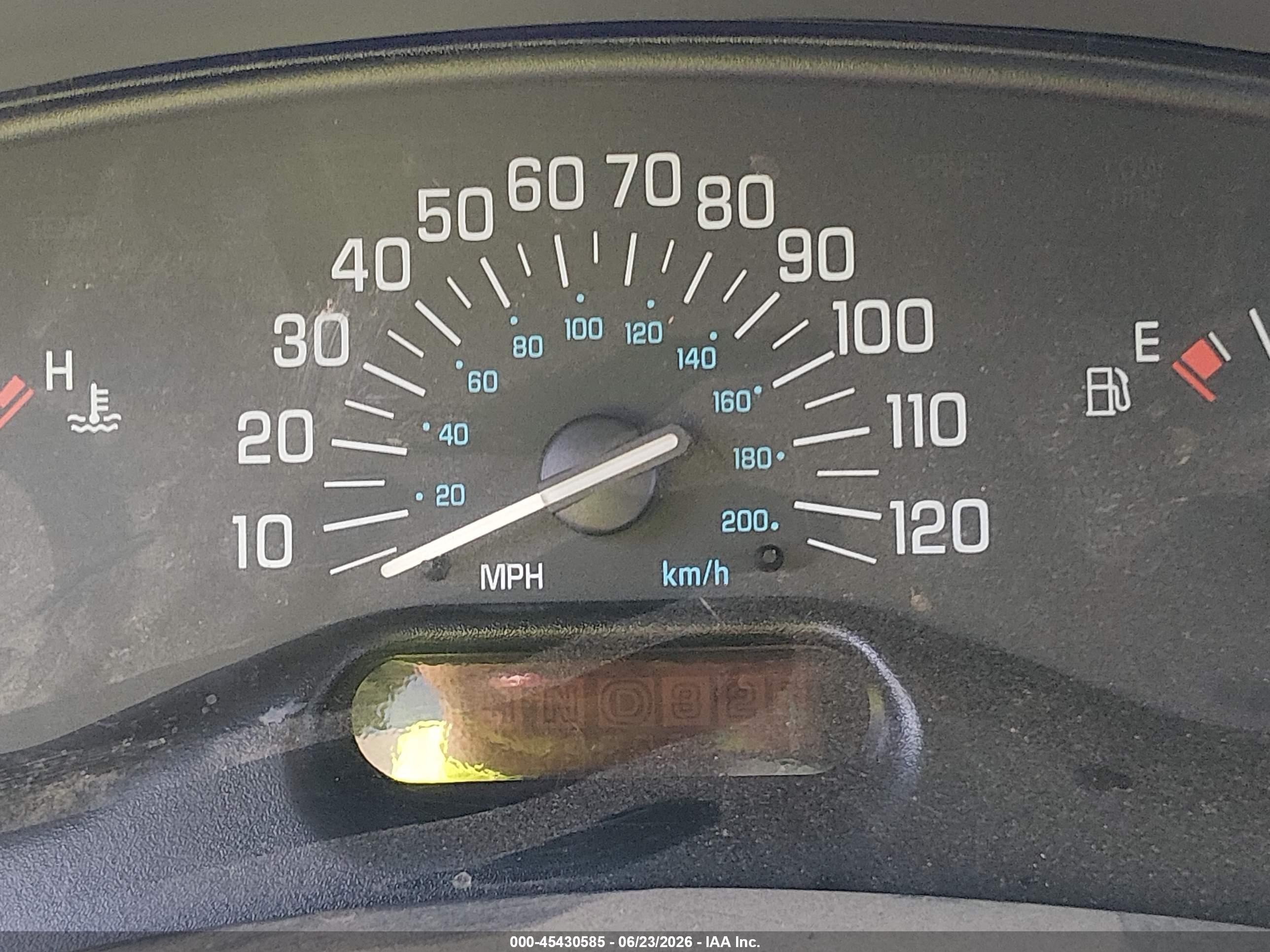 2003 Buick Century Custom Silver vin: 2G4WS52JX31182396