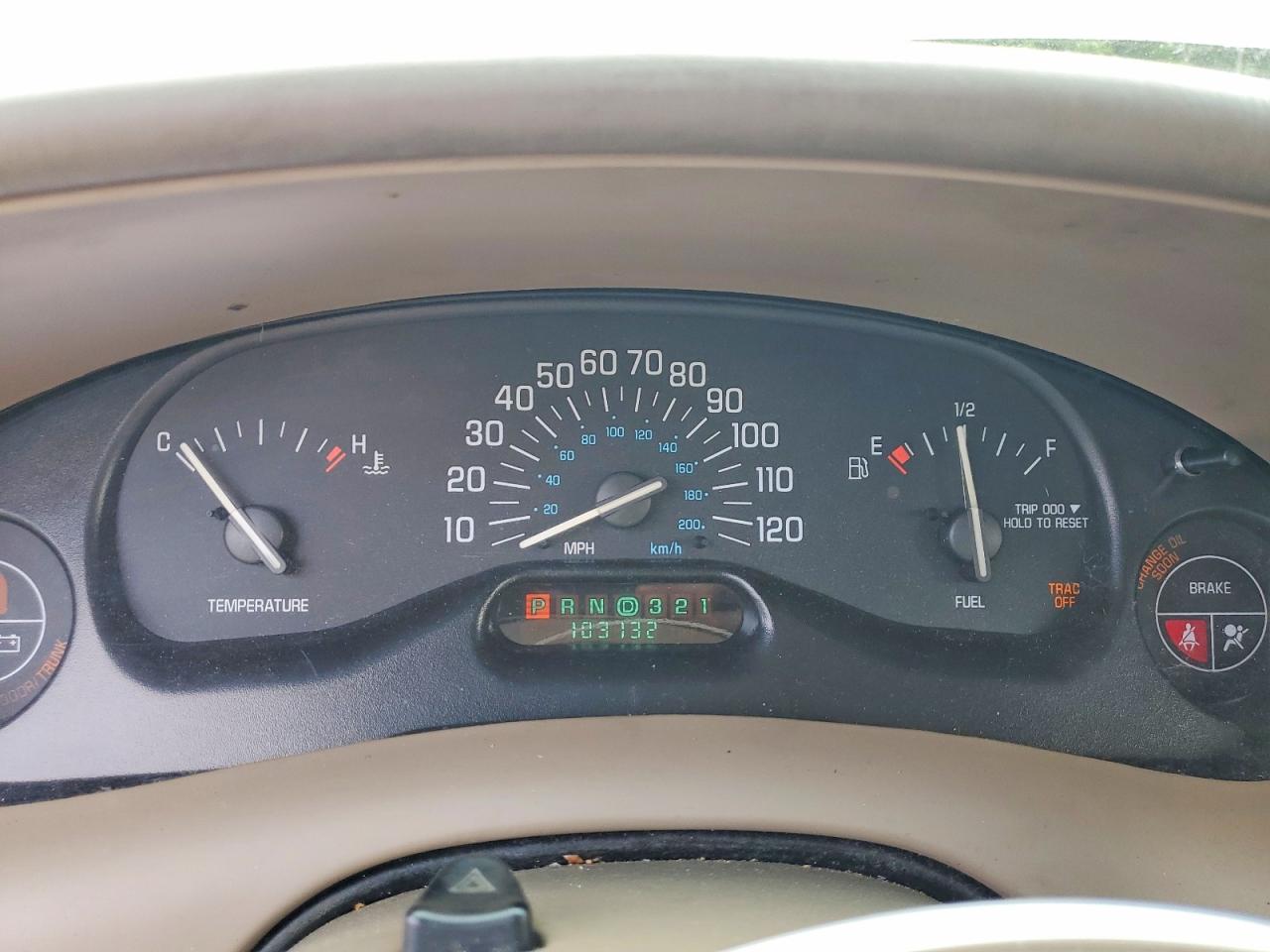 2004 Buick Century Custom White vin: 2G4WS52JX41248429