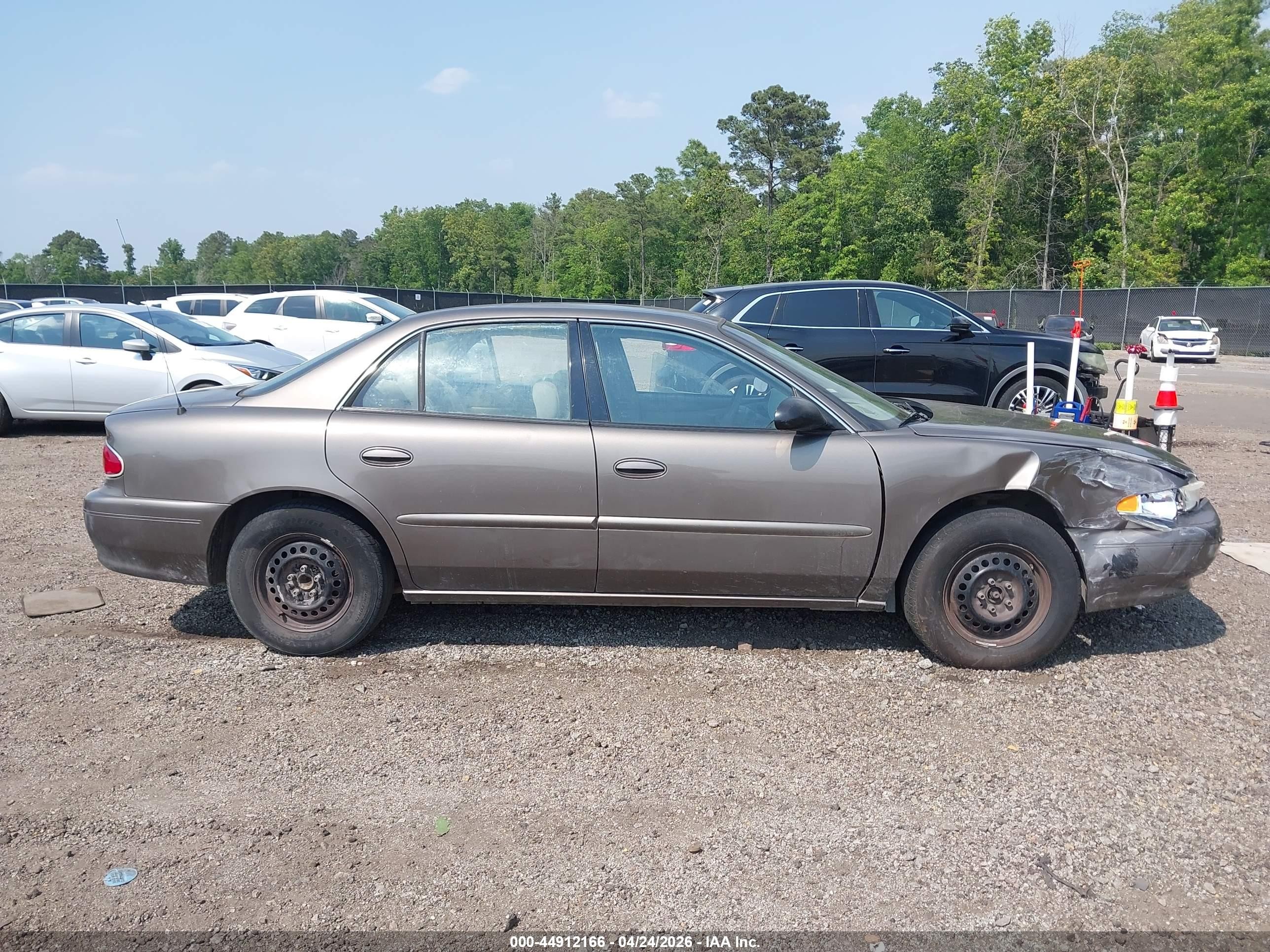 2004 Buick Century   Бежевый vin: 2G4WS52JX41278109
