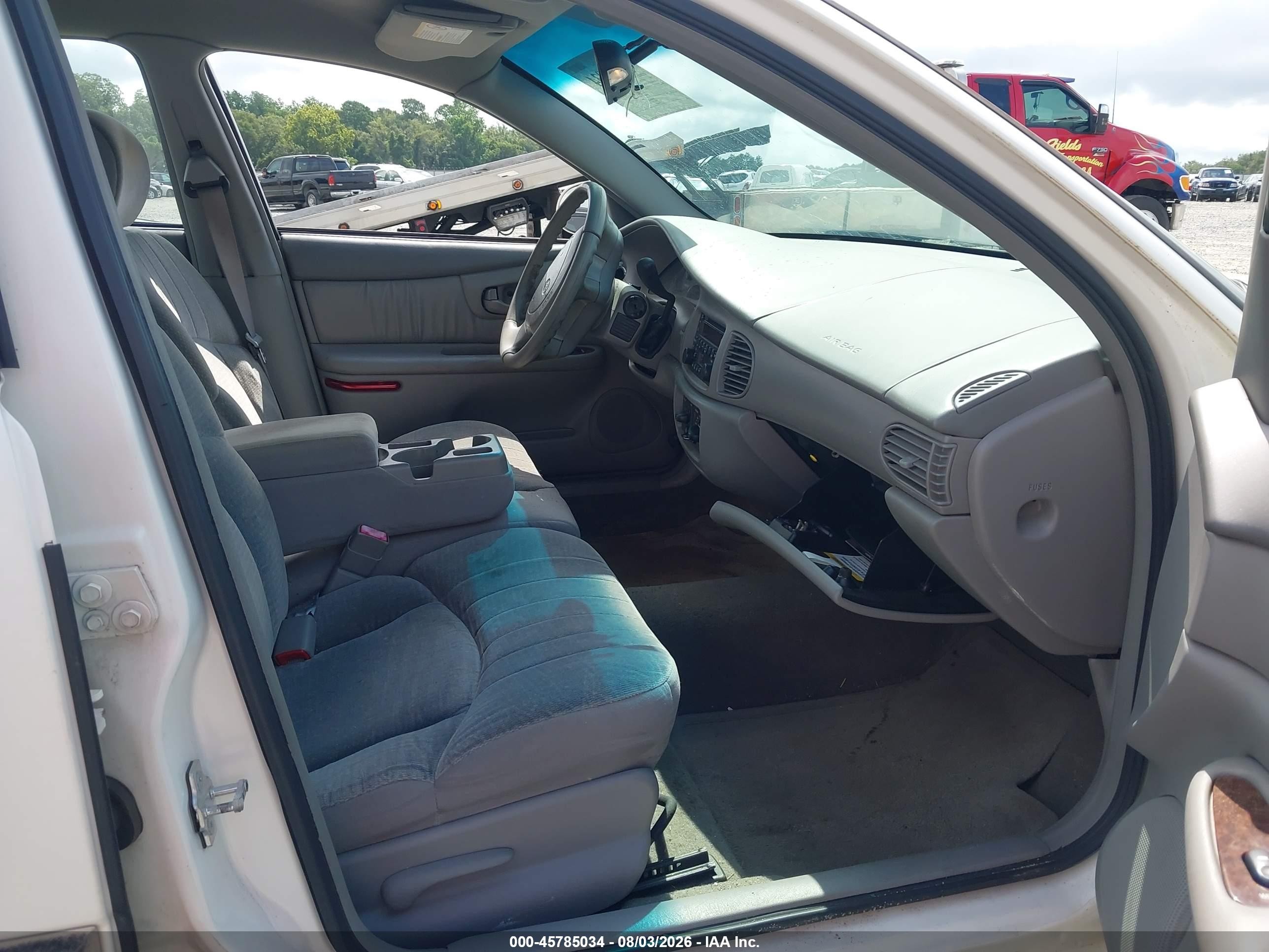 2004 Buick Century   White vin: 2G4WS52JX41286078