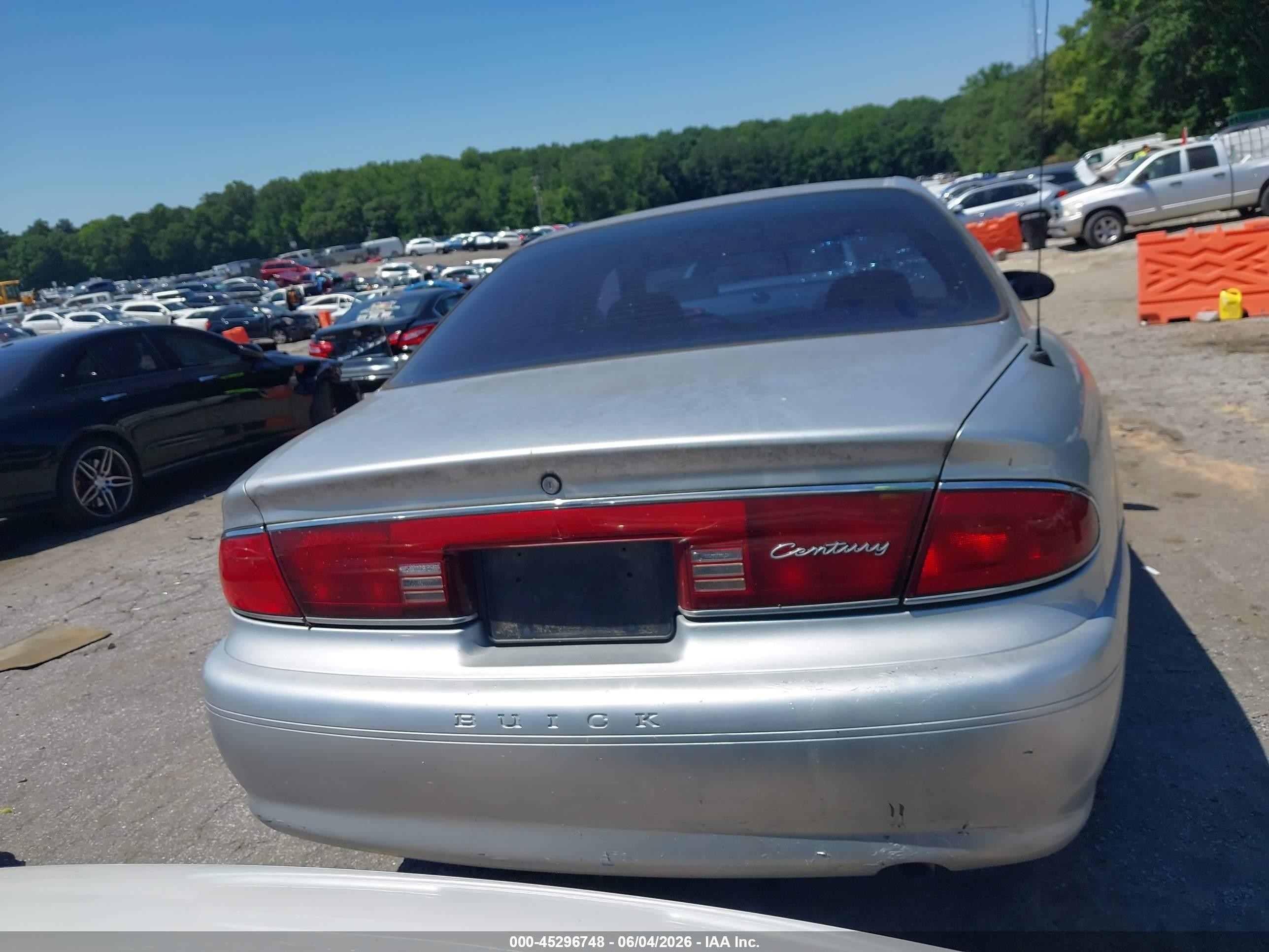 2005 Buick Century   Silver vin: 2G4WS52JX51112917