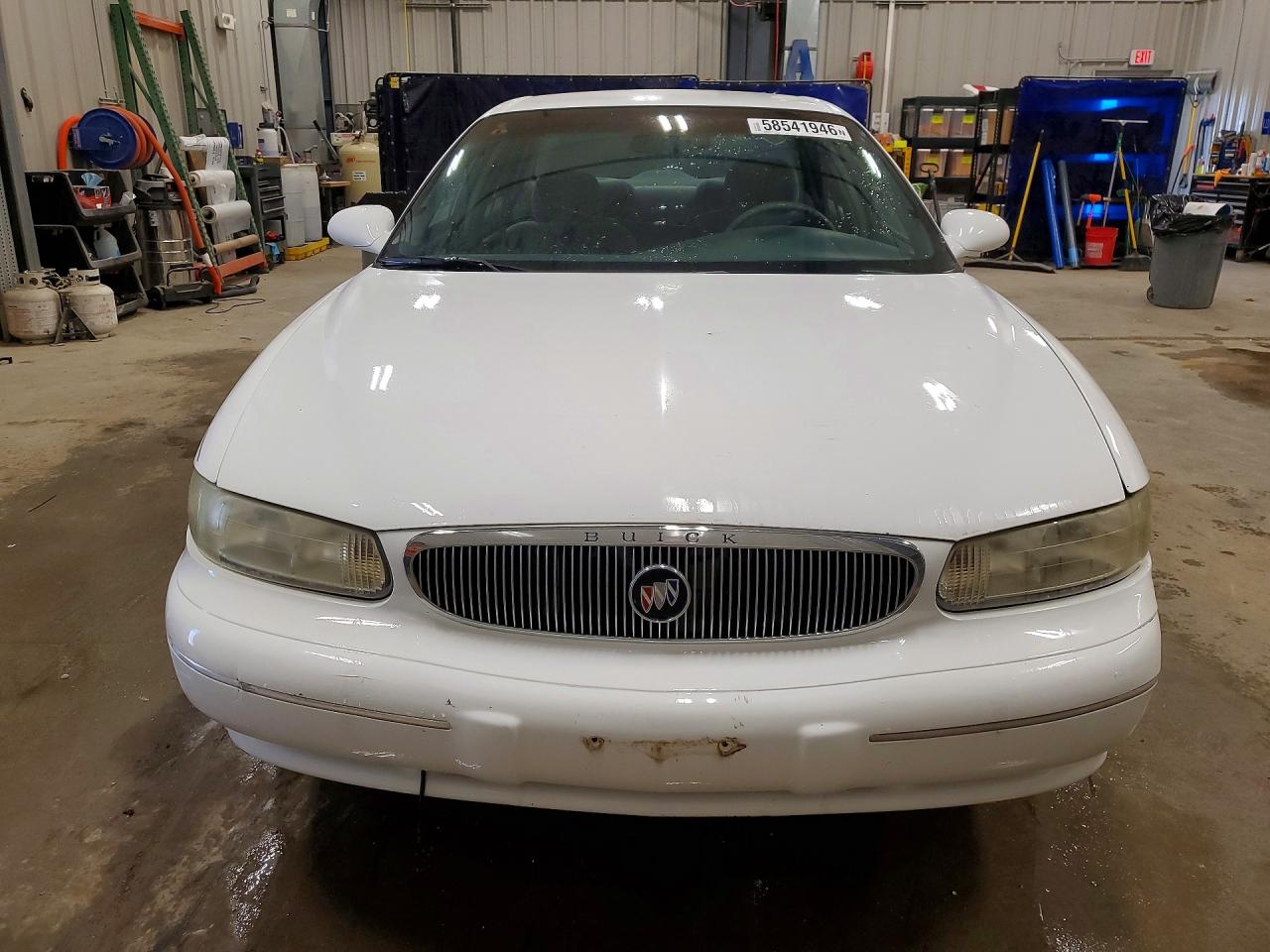2000 Buick Century Custom White vin: 2G4WS52JXY1323961