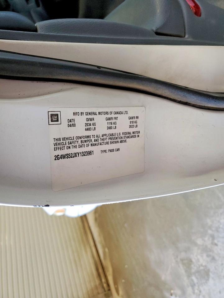 2000 Buick Century Custom White vin: 2G4WS52JXY1323961