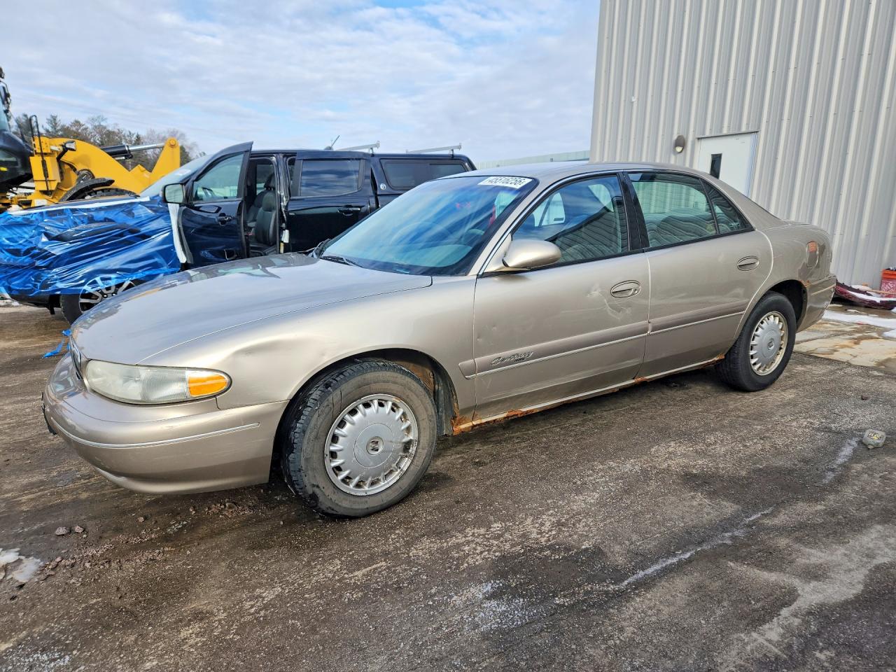 1998 Buick Century Custom Tan vin: 2G4WS52M0W1438205