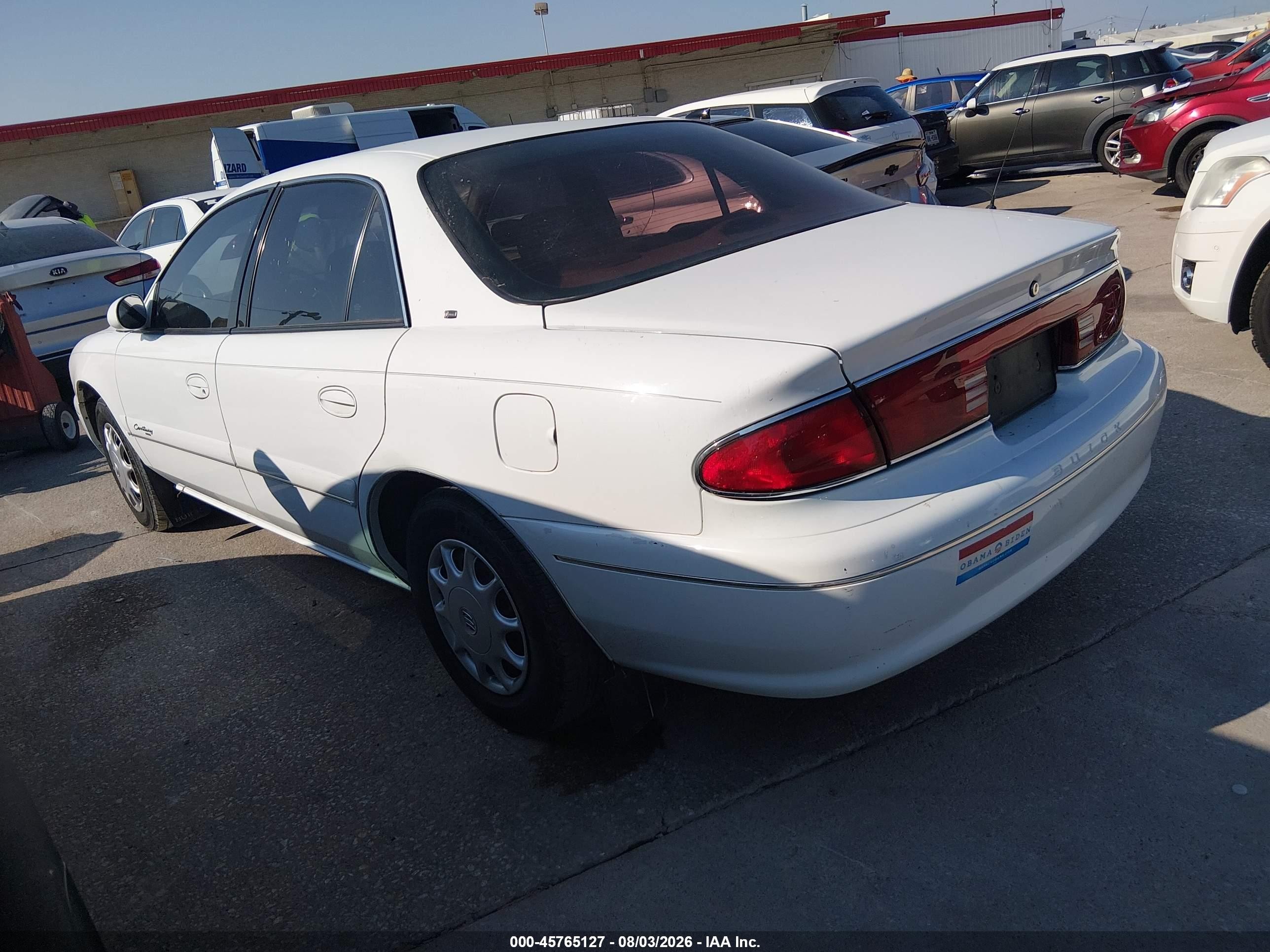 1998 Buick Century Custom White vin: 2G4WS52M0W1598813