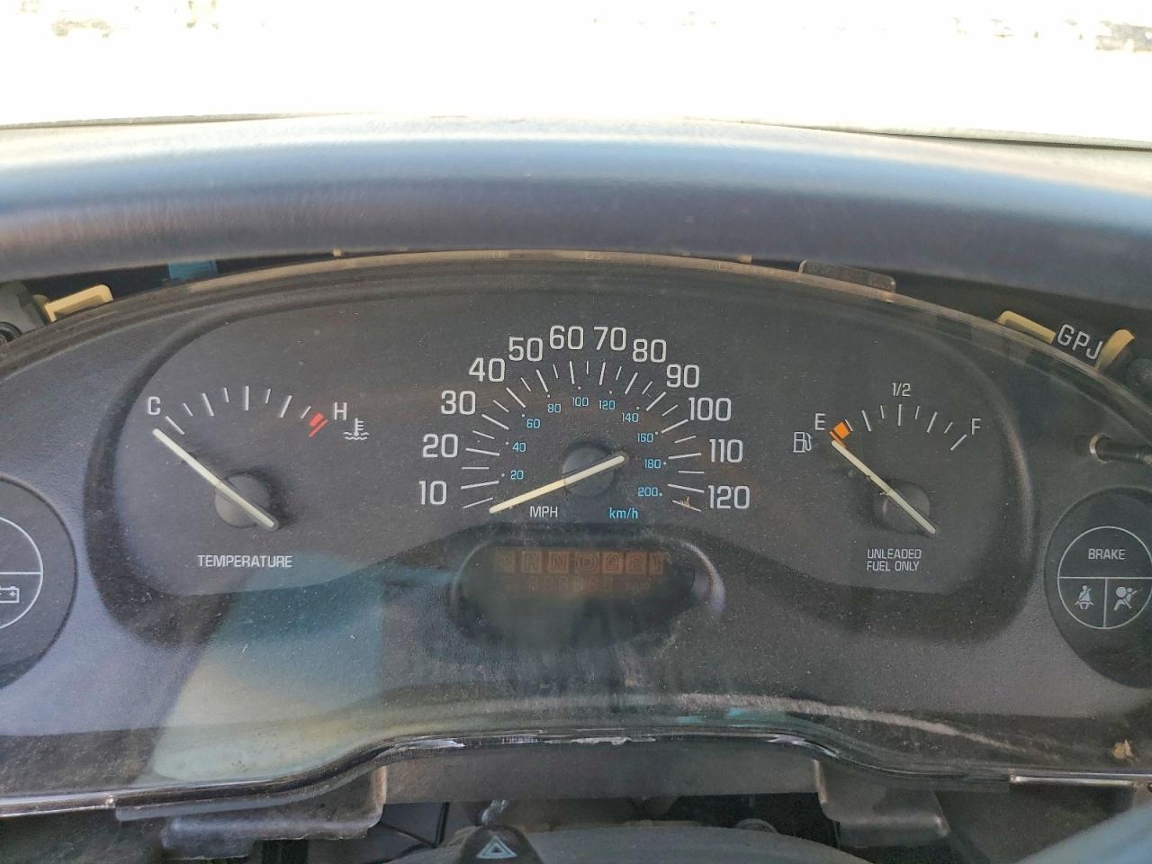 1998 Buick Century Custom Blue vin: 2G4WS52M1W1445549
