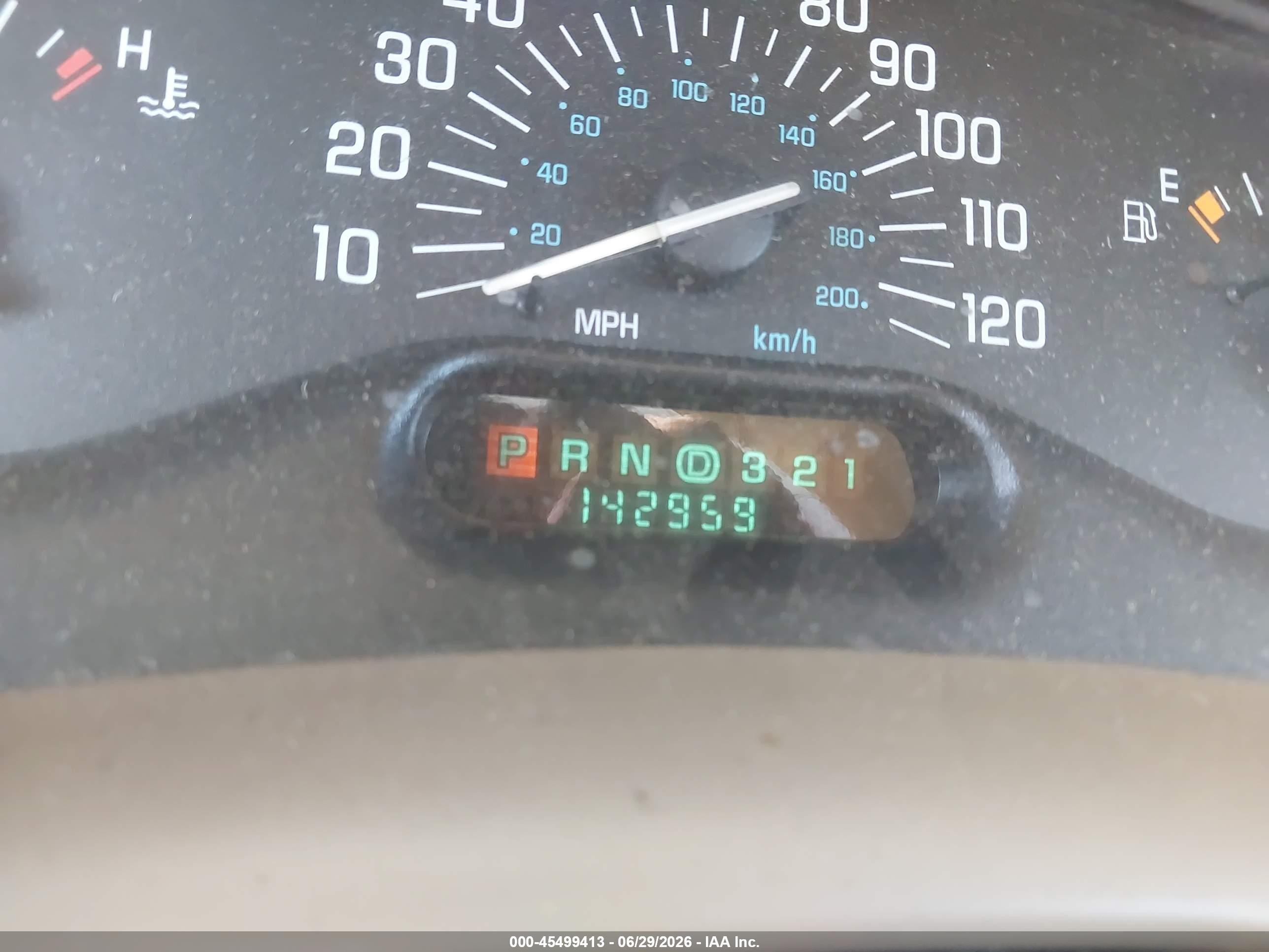 1999 Buick Century Custom Champagne vin: 2G4WS52M1X1440336