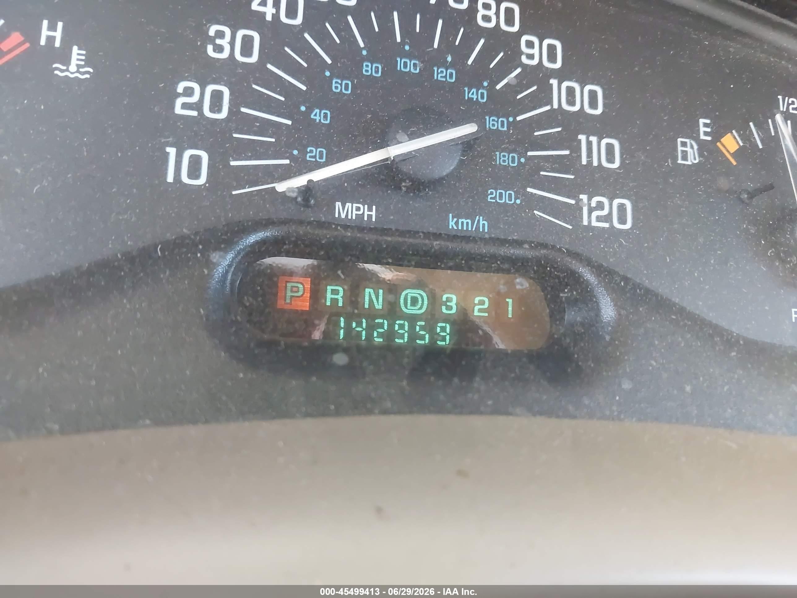 1999 Buick Century Custom Champagne vin: 2G4WS52M1X1440336