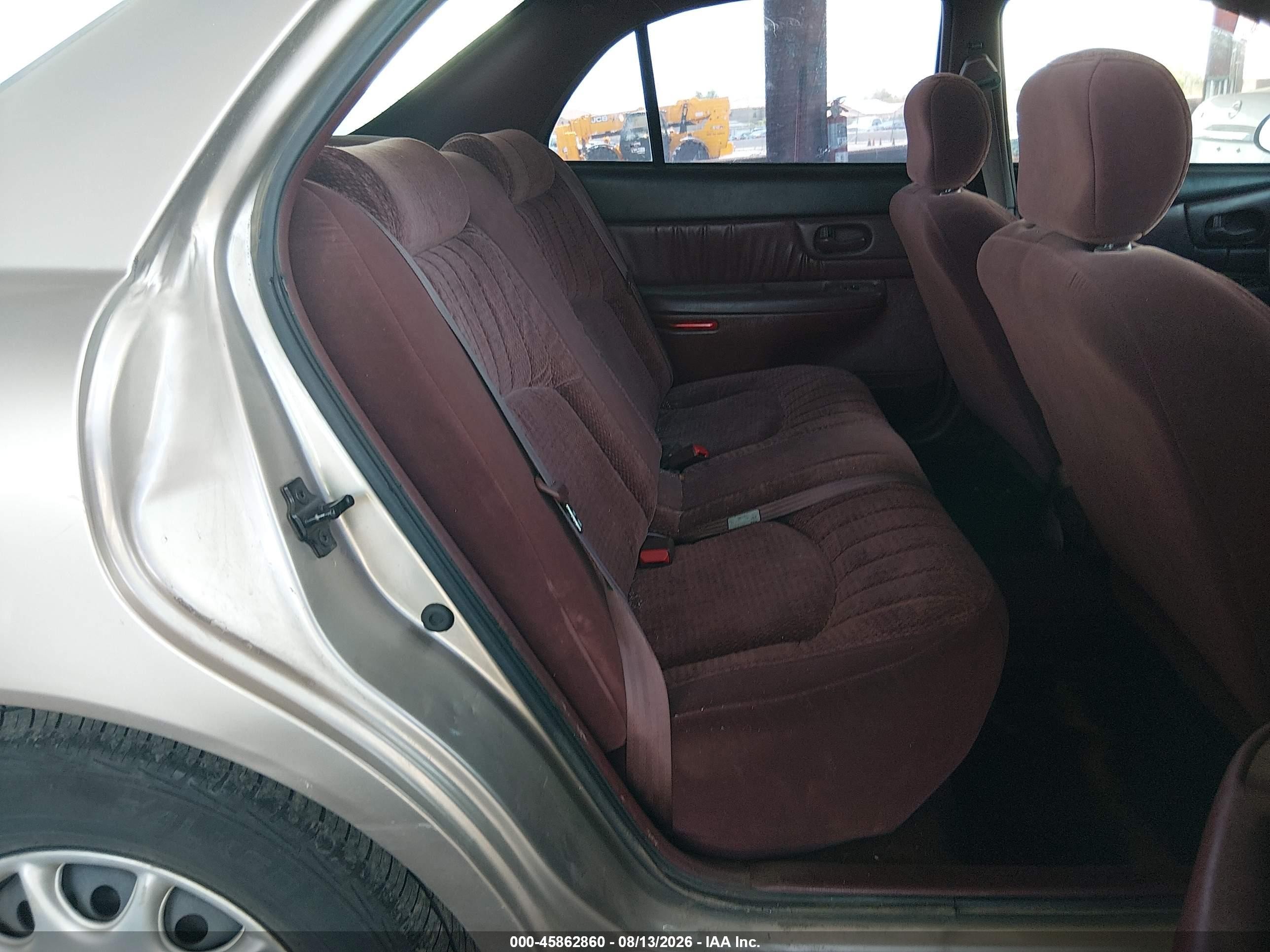 1998 Buick Century Custom Золотой vin: 2G4WS52M3W1529792