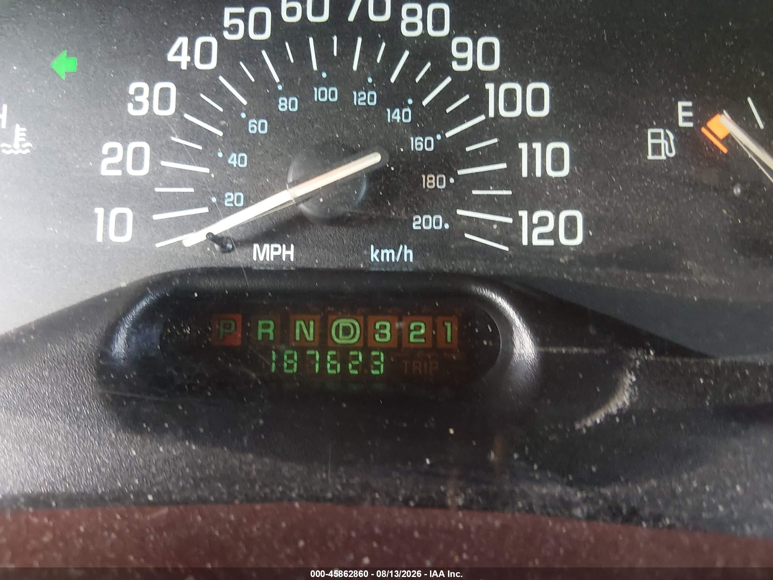 1998 Buick Century Custom Золотой vin: 2G4WS52M3W1529792