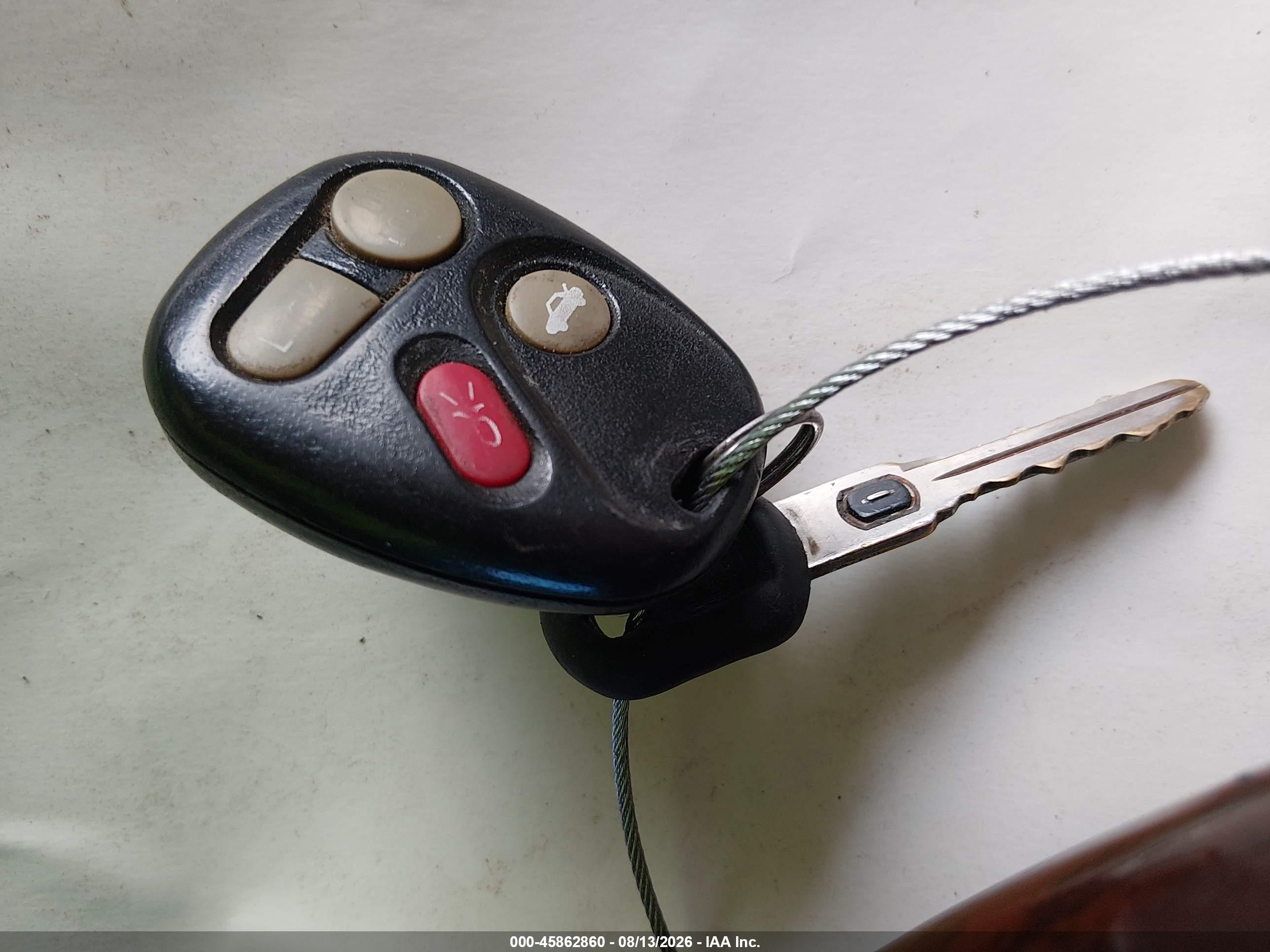 1998 Buick Century Custom Золотой vin: 2G4WS52M3W1529792