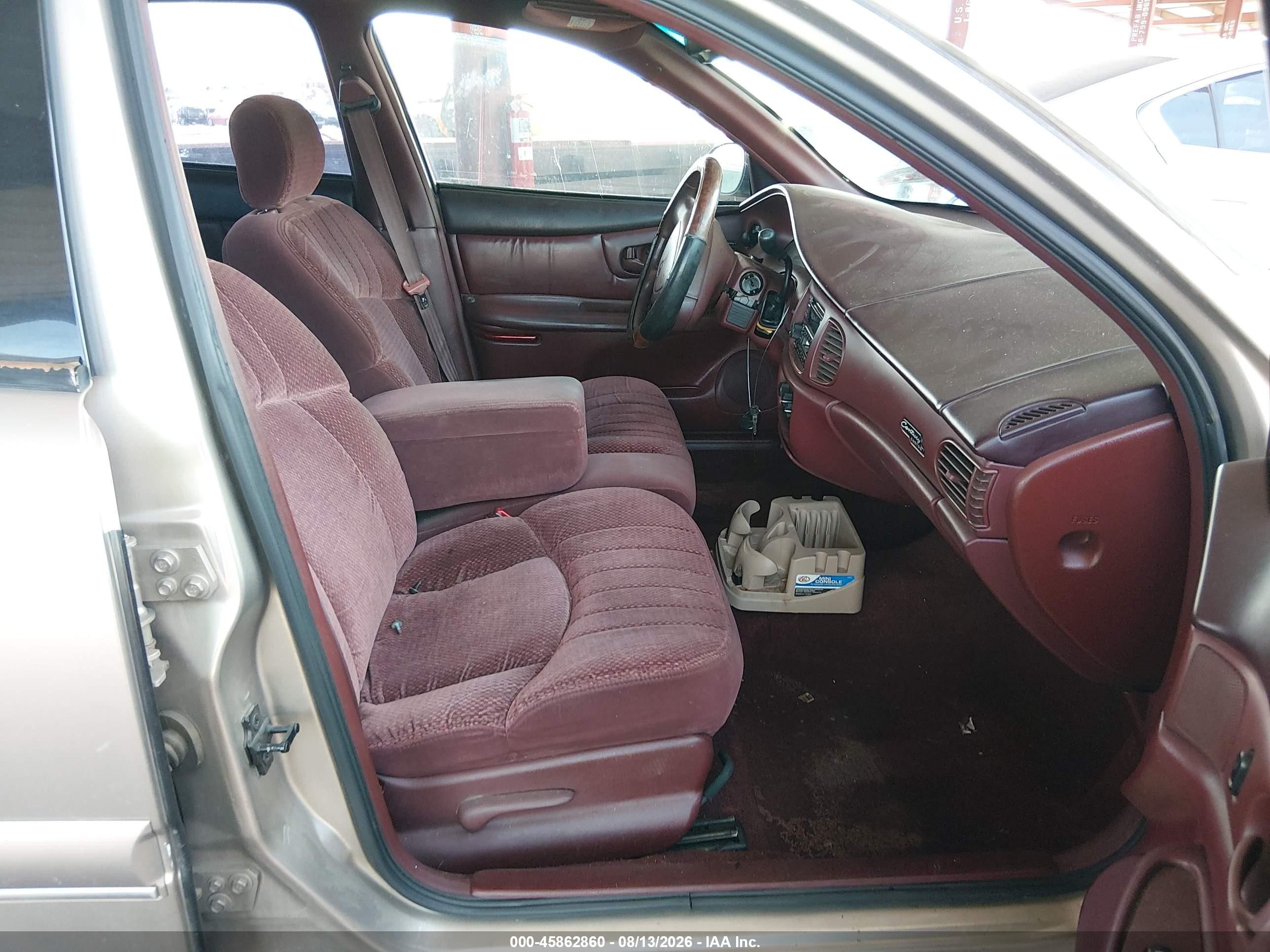 1998 Buick Century Custom Золотой vin: 2G4WS52M3W1529792