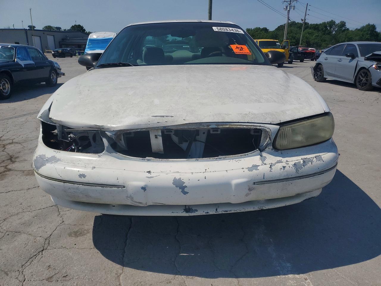 1999 Buick Century Custom Белый vin: 2G4WS52M4X1634360