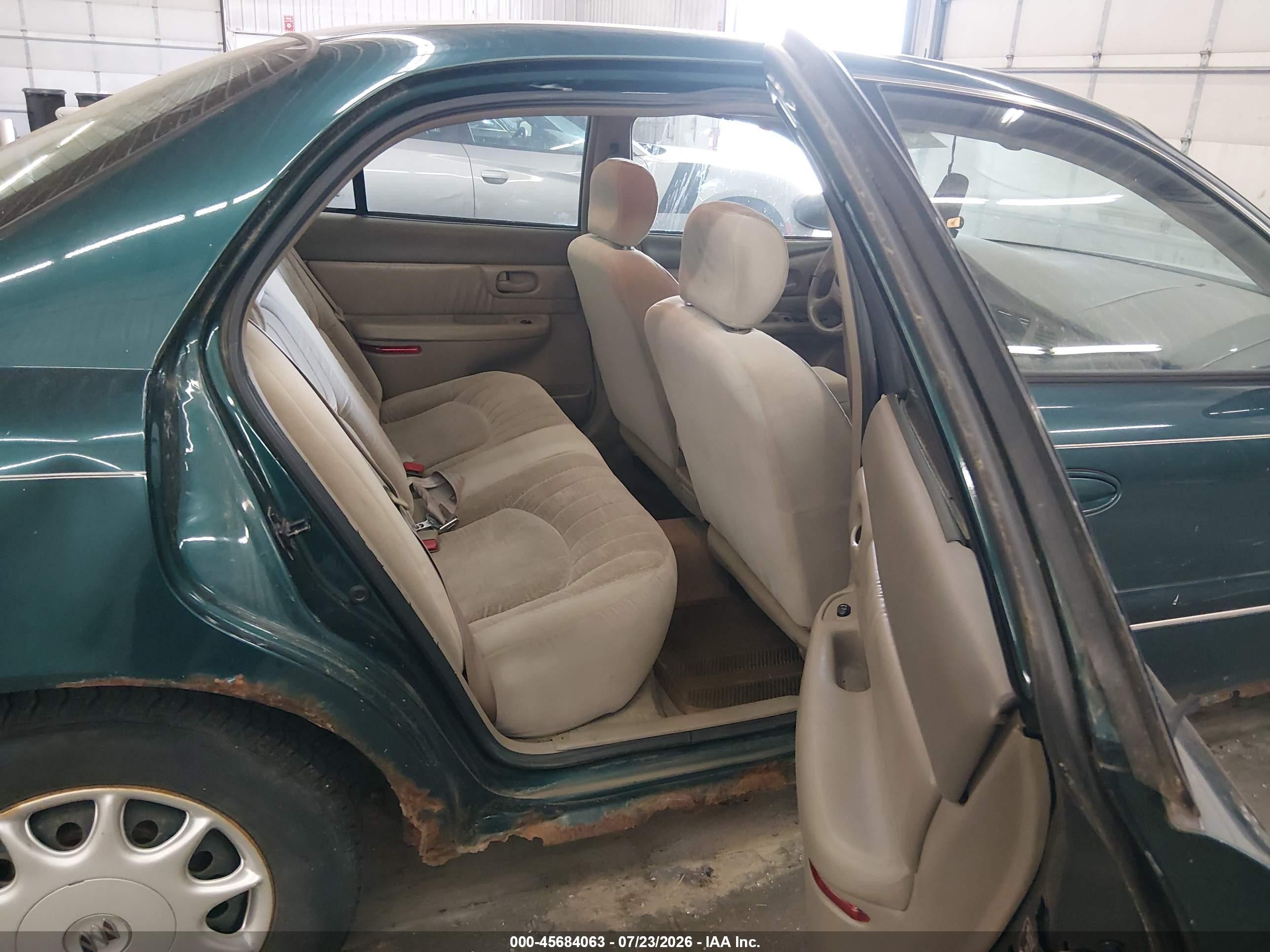 1998 Buick Century Custom Green vin: 2G4WS52M5W1527624