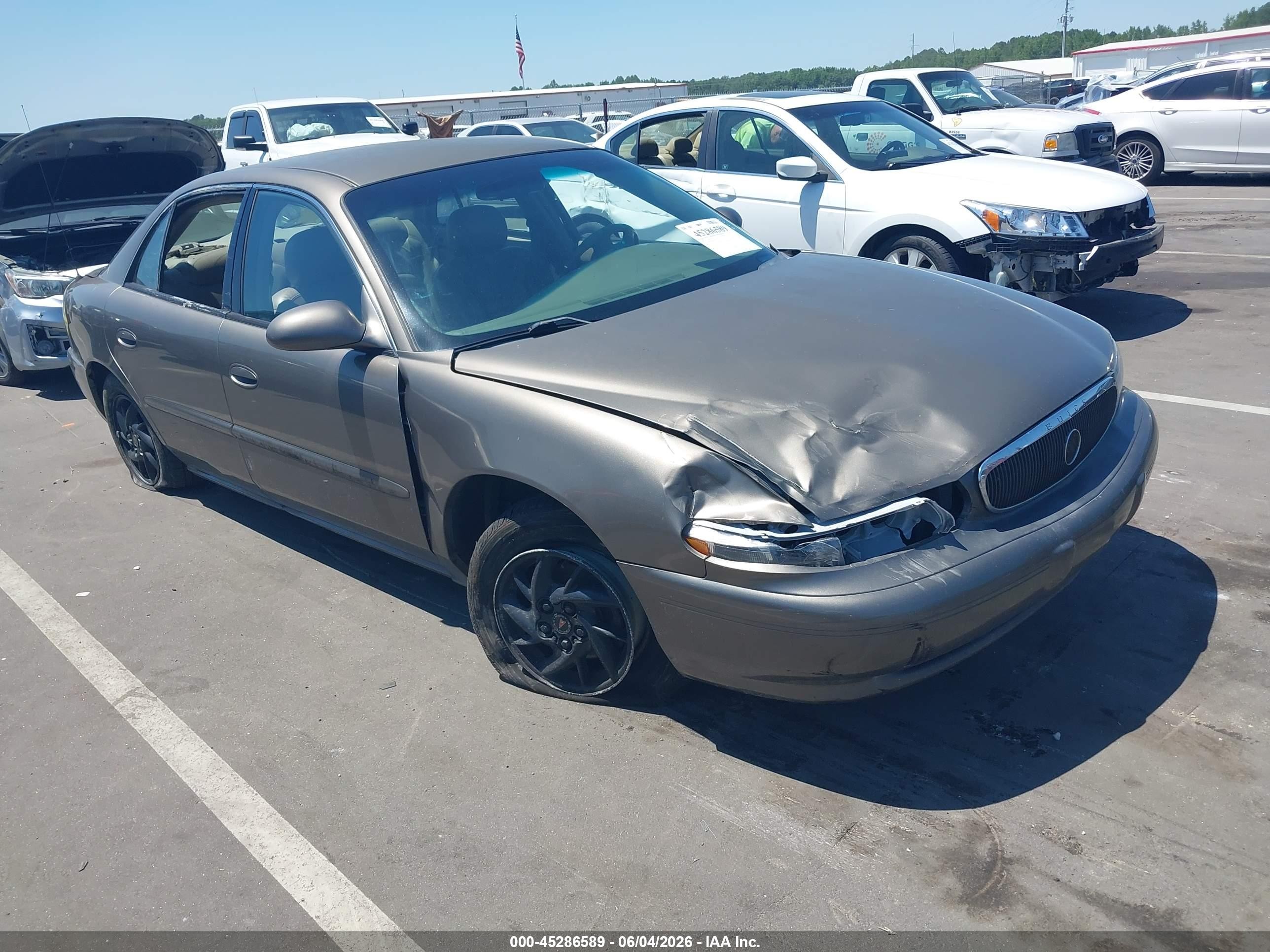 2005 Buick Century   Бежевый vin: 2G4WS55J851124348